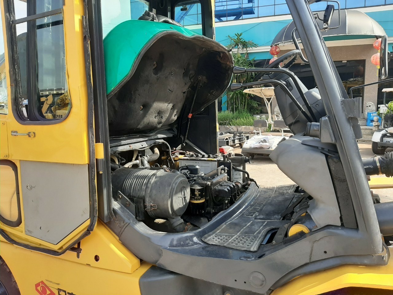 รถโฟลคลีฟท์ KOMATSU FD35-10 เสา 4 เมตร รายละเอียดสอบถามที่คุณชัญญา 0658844400, www.nmc99.com