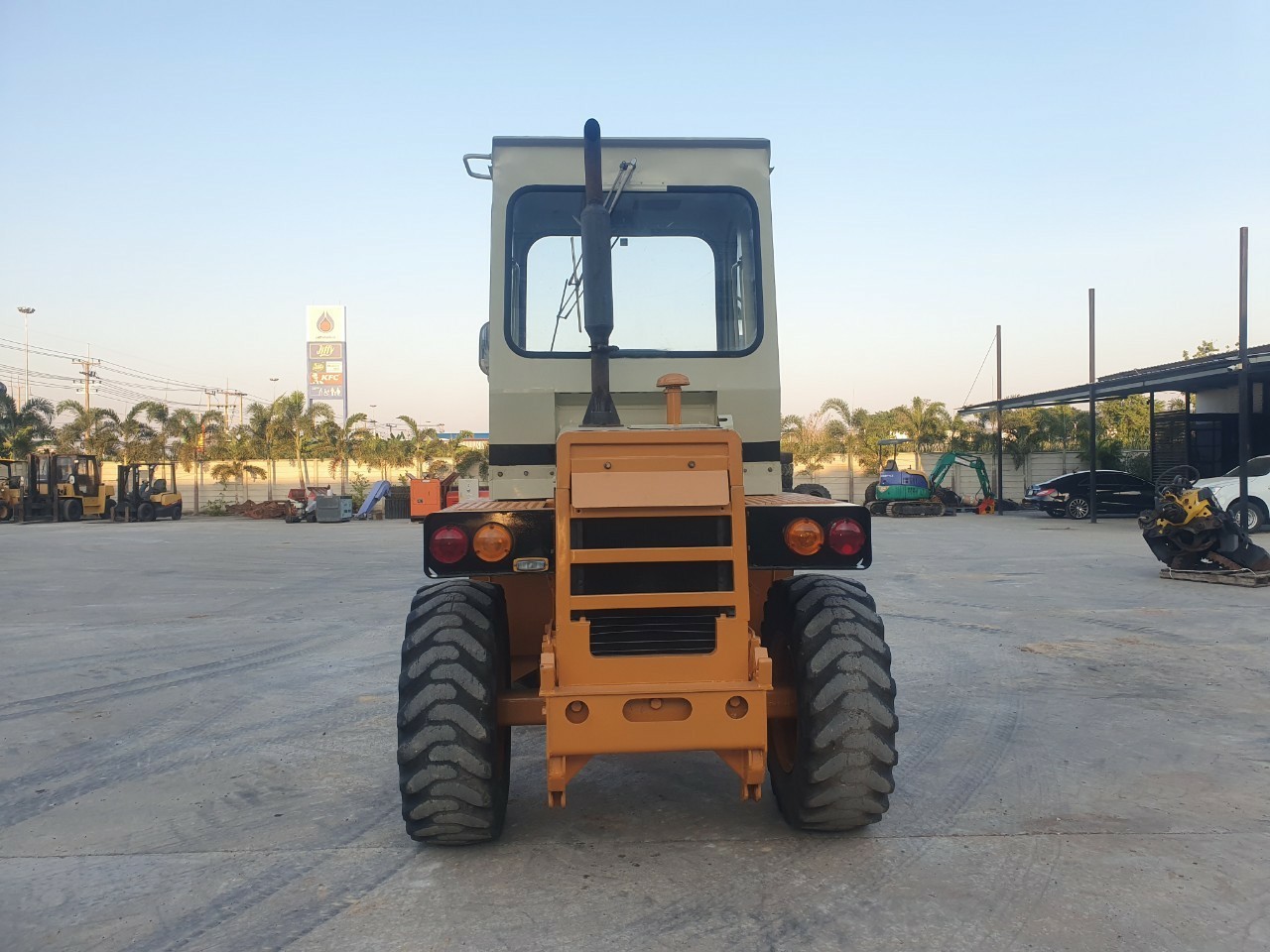 รถตัก KOMATSU 505 พร้อมใช้งาน
