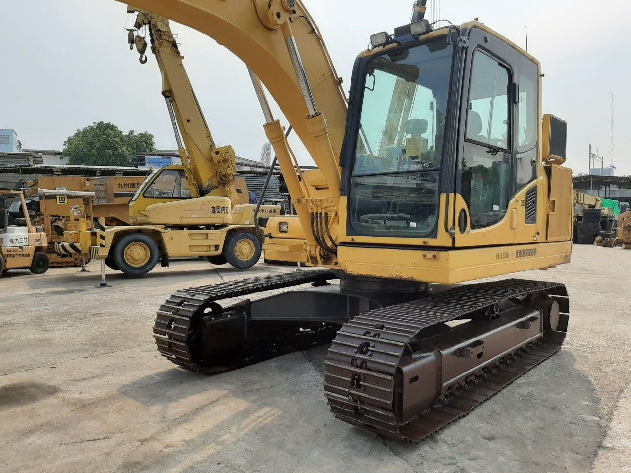 รถขุด KOMATSU PC120-8 พร้อมใช้งาน สอบถามเพิ่มเติมที่คุณชัญญา 0658844400, www.nmc99.com รถขุด KOMATSU PC120-8 พร้อมใช้งาน สอบถามเพิ่มเติมที่คุณชัญญา 0658844400, www.nmc99.com