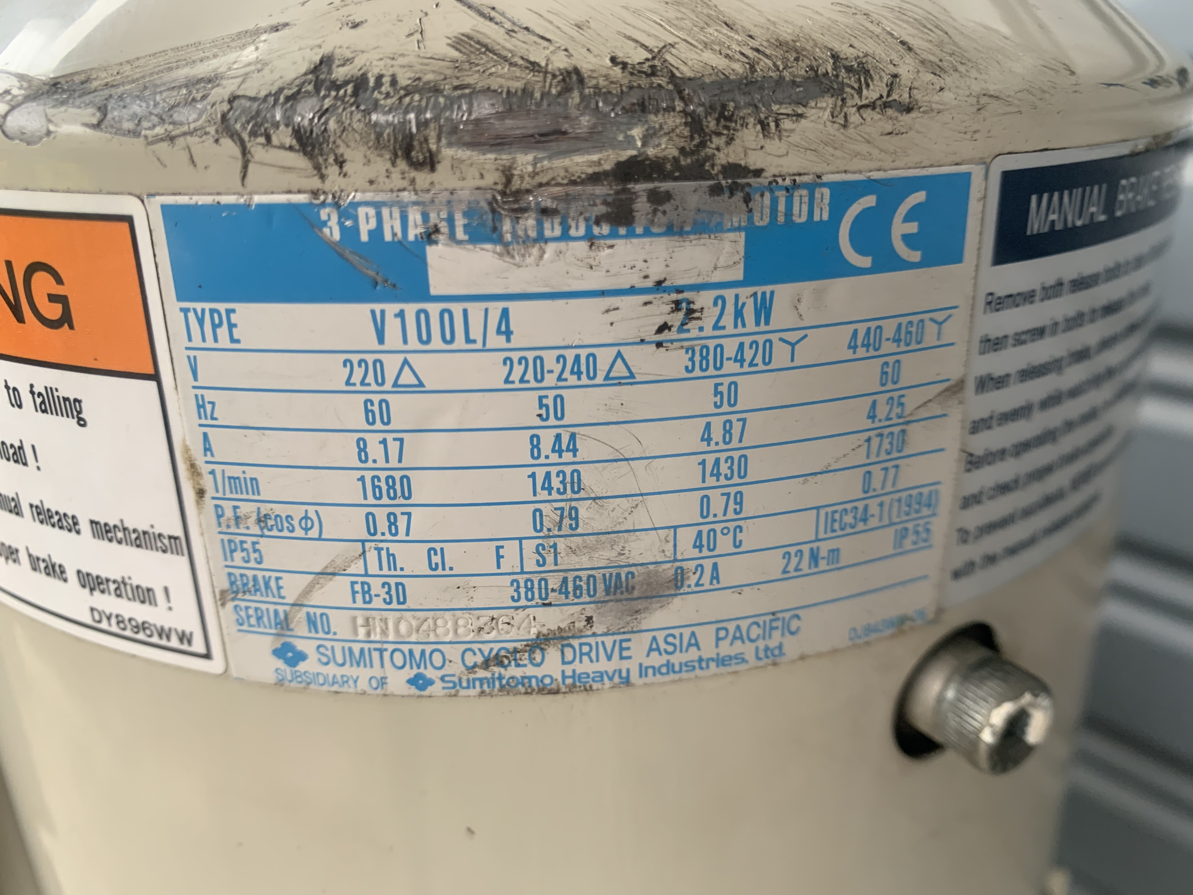 ขายมอเตอร์เกียร์แบบเพลาสวม Hyponic drive Sumitomo 3HP. 220/380V อัตราทด 1:40 made in Japan มีระบบเบรคในตัว เพลาออกประมาณ 36รอบต่อนาที รุ่นสวมเพลาใหญ่แรงบิดเยอะ สภาพสวยใหม่มาก หมุนนิ่ม พร้อมใช้งาน มี 2ตัวครับ