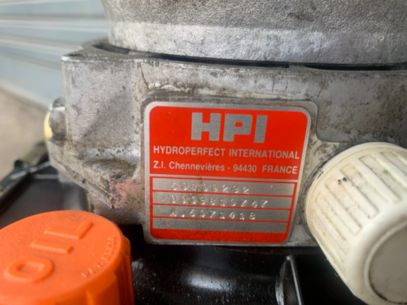 ขายชุดปั๊มน้ำมันไฮโดรลิค HPI ขนาด 3Kw. 24Vdc made in France สภาพสวย ตัวใหญ่ อุปกรณ์ติดตัวครบ พร้อมใช้งาน ขายชุดปั๊มน้ำมันไฮโดรลิค HPI ขนาด 3Kw. 24Vdc made in France สภาพสวย ตัวใหญ่ อุปกรณ์ติดตัวครบ พร้อมใช้งาน