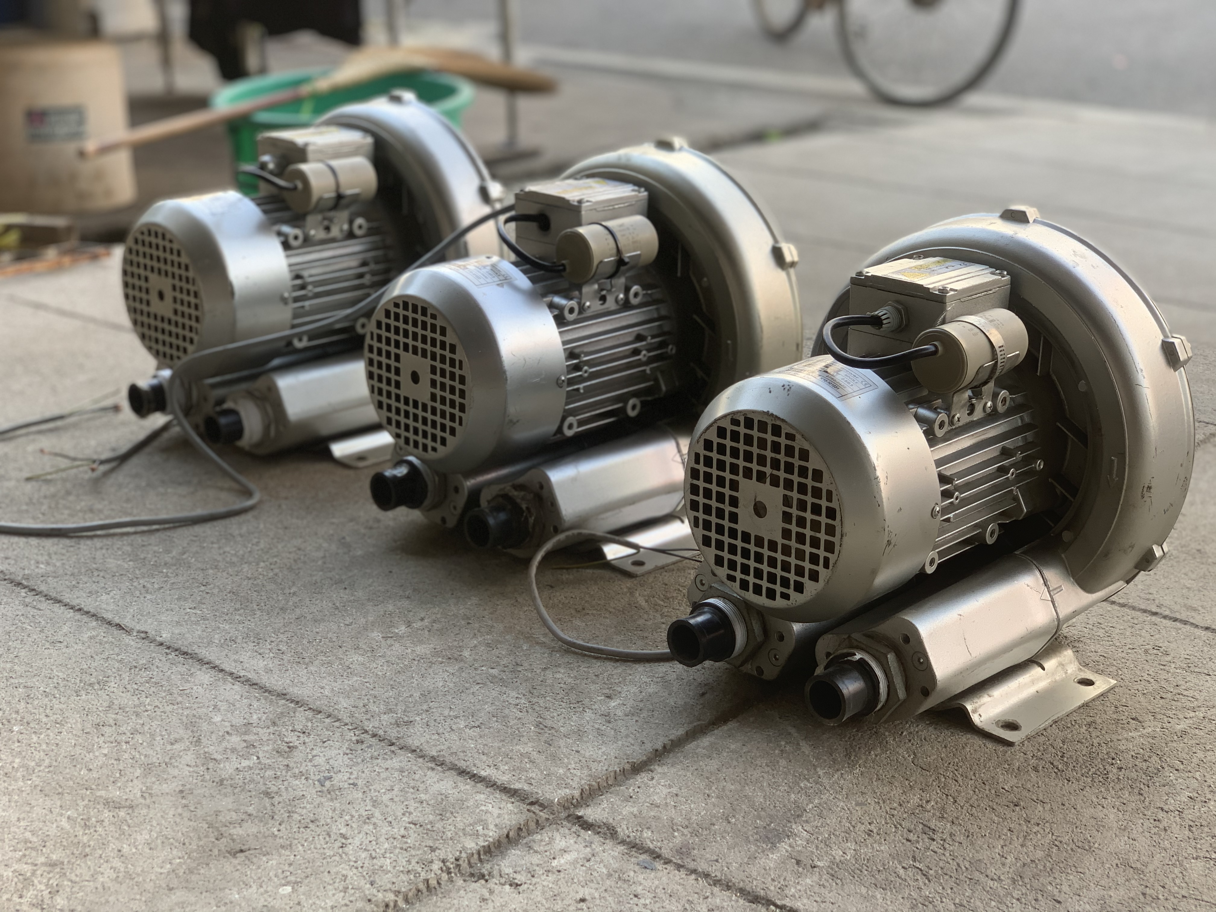 ขายริงโบลเวอร์ดูด-เป่าอากาศ Kawake Side 1HP.220V ไฟบ้าน หายากครับ ขนาดท่อ 1.5นิ้ว สภาพสวยใหม่มาก หมุนนิ่ม พร้อมใช้งาน มี 3ตัวครับ