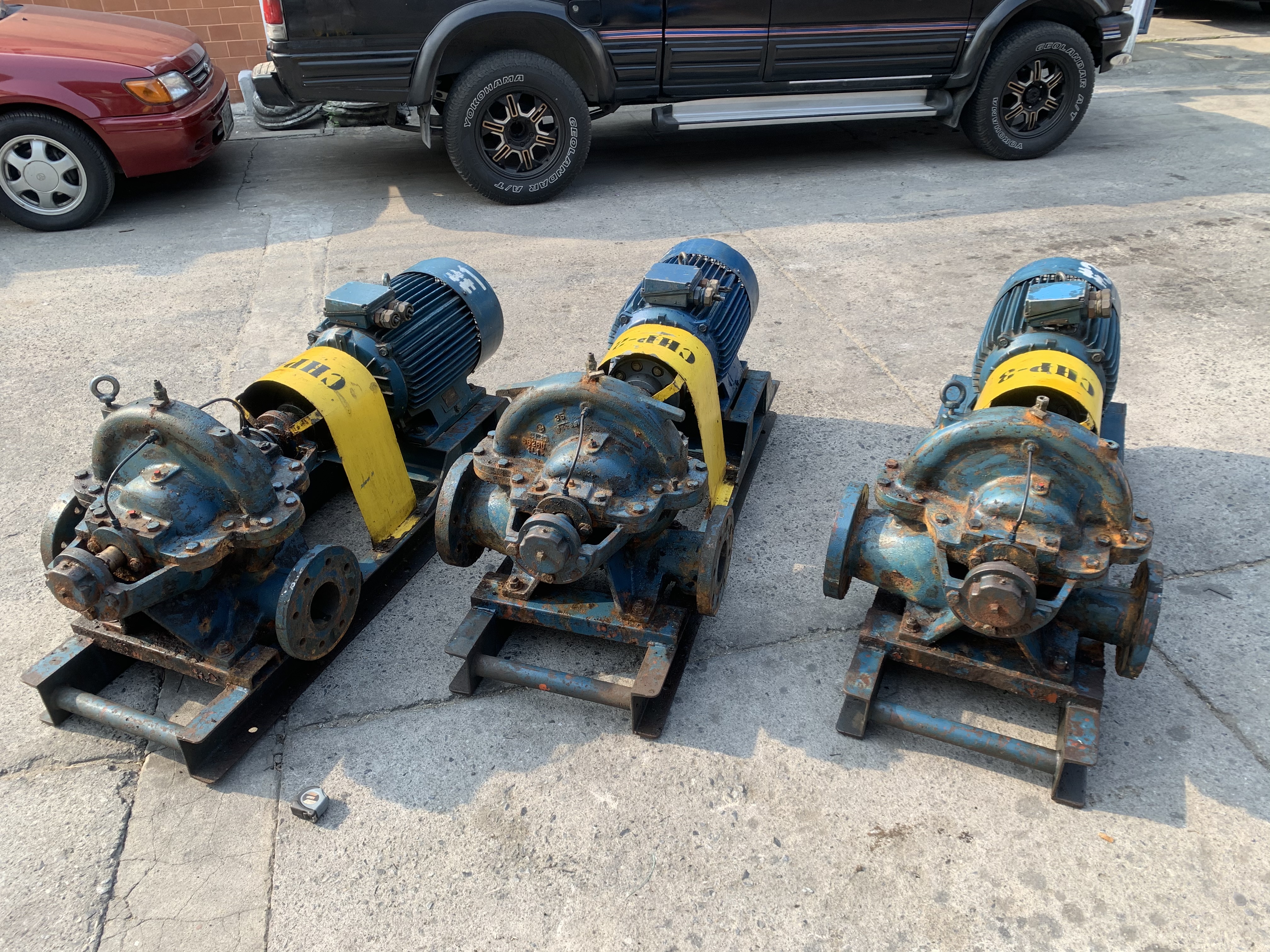 ขายชุดปั๊มน้ำแรงเหวี่ยงแรงดันสูง Split Case Weinman Pump made in USA. ขนาดเข้า 5นิ้ว ออก 4นิ้ว พร้อมชุดมอเตอร์ 30HP. 1450rpm. 380V ใบพัดทองเหลือง หมุนนิ่ม พร้อมใช้งาน มี 3ชุดครับ ราคาชุดละ 44,000 บาท ขายชุดปั๊มน้ำแรงเหวี่ยงแรงดันสูง Split Case Weinman Pump made in USA. ขนาดเข้า 5นิ้ว ออก 4นิ้ว พร้อมชุดมอเตอร์ 30HP. 1450rpm. 380V ใบพัดทองเหลือง หมุนนิ่ม พร้อมใช้งาน มี 3ชุดครับ ราคาชุดละ 44,000 บาท