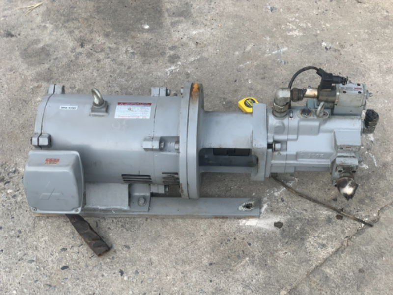 ขายชุดหัวปั๊มไฮโดรลิค Nachi Piston Pump พร้อมแท่นมอเตอร์ Mitsubishi 15HP. 380V made in Japan ทั้งชุดวาล์วคอนโทรล สภาพสวยใหม่มาก พร้อมใช้งาน