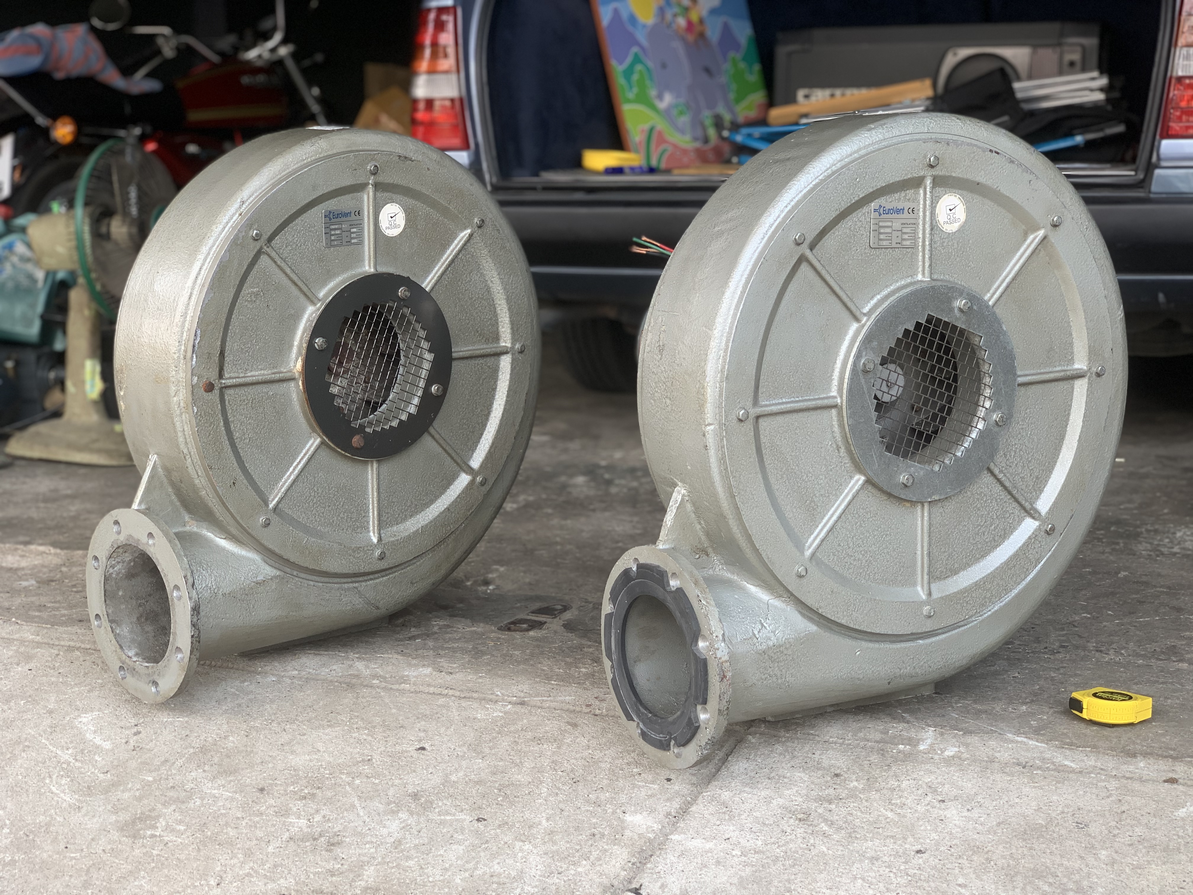 ขายโบลเวอร์ดูด-เป่าอากาศ แบบแรงดันสูงใบเทอร์โบ Euro Vent 2HP. 380V ขนาดท่อ  5.5นิ้ว สภาพสวย หมุนนิ่ม ให้ลมแรง พร้อมใช้งาน มี 2ตัวครับ