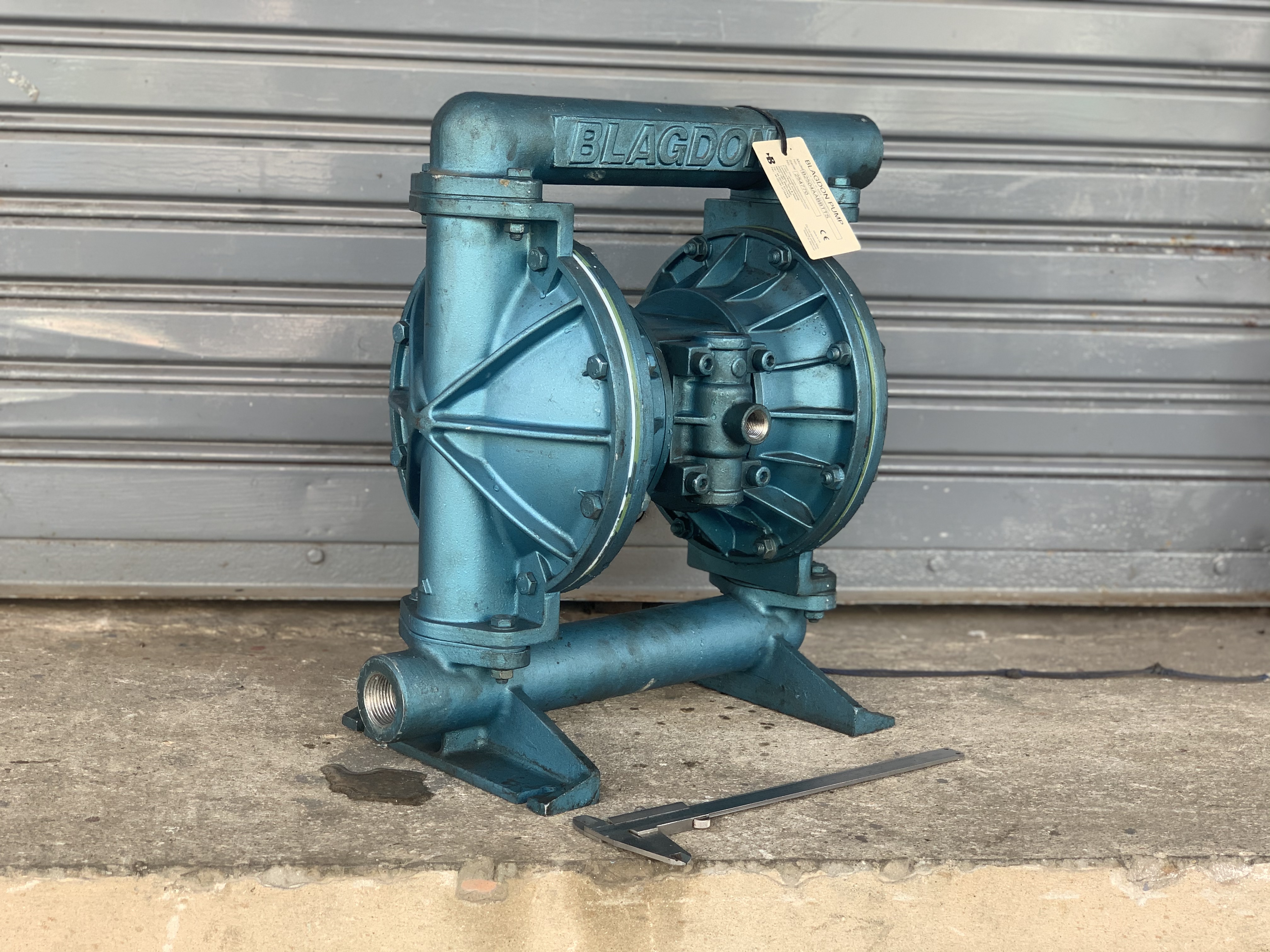 ขายปั๊มไดอะแฟรม Blagdon pump made in England สภาพสวยใหม่มาก พร้อมใช้งาน