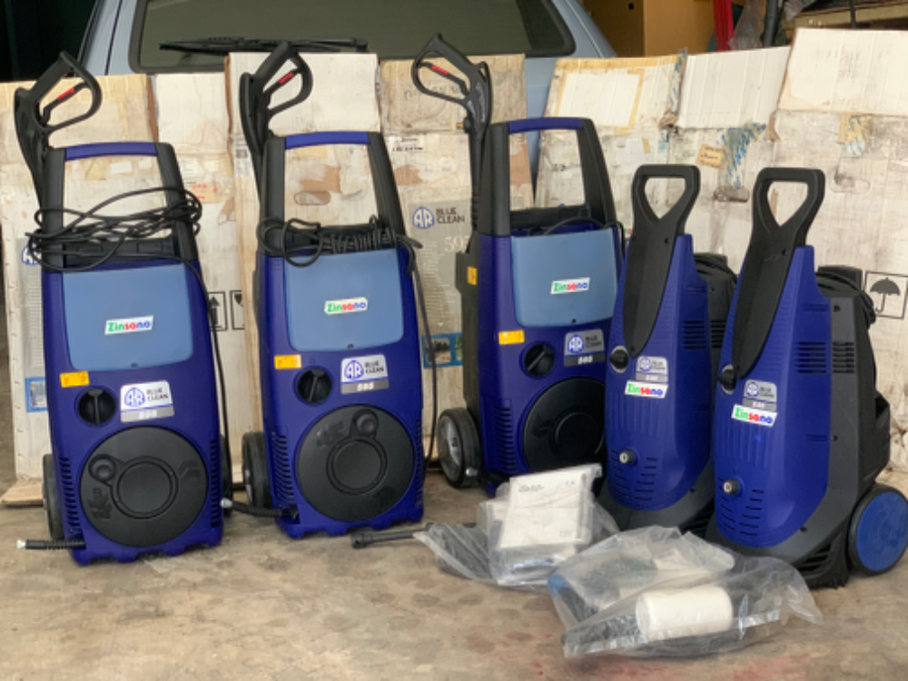 *** ของใหม่เก่าเก็บ*** เครื่องฉีดน้ำแรงดันสูง AR Annovi Reverberi ขนาด 4.1HP. และ 2.2HP. 220V ไฟบ้าน *** ของใหม่เก่าเก็บ*** เครื่องฉีดน้ำแรงดันสูง AR Annovi Reverberi ขนาด 4.1HP. และ 2.2HP. 220V ไฟบ้าน