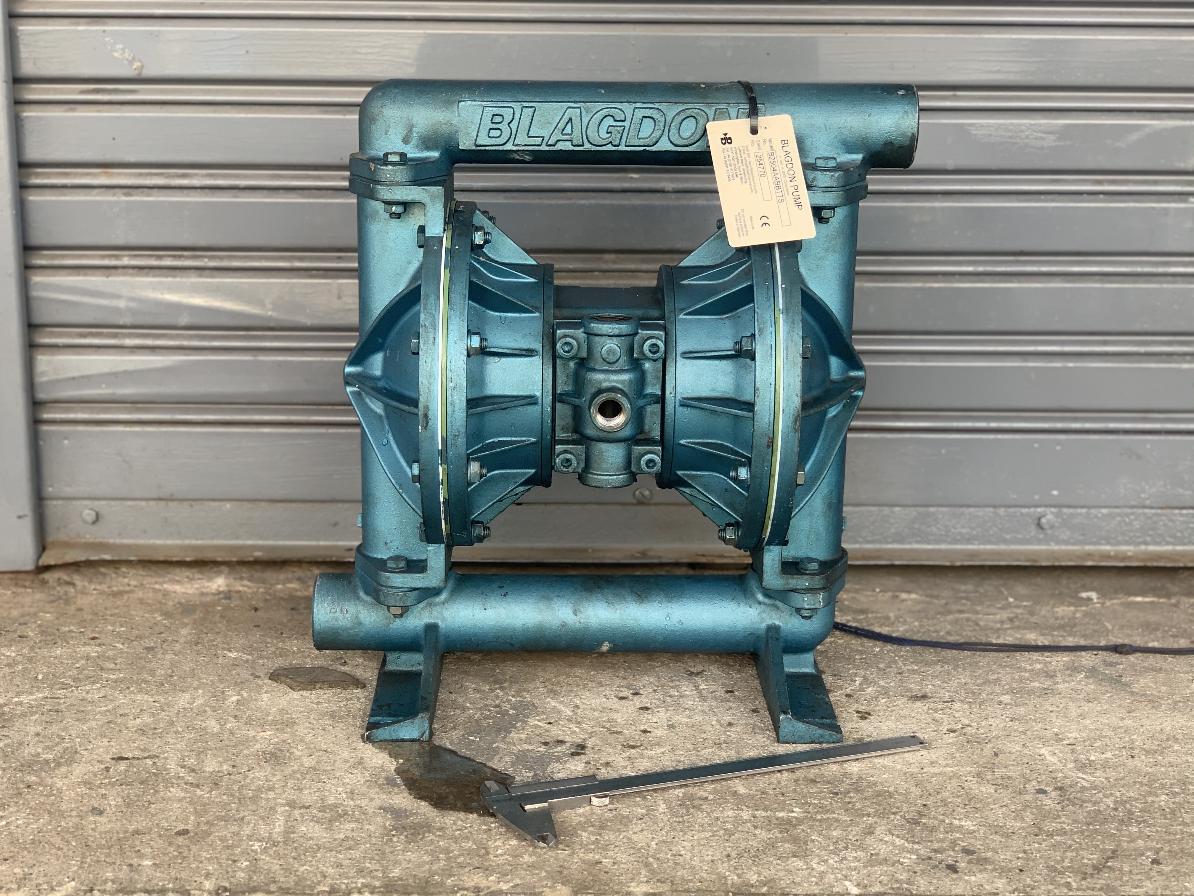 ขายปั๊มไดอะแฟรม Blagdon pump made in England สภาพสวยใหม่มาก พร้อมใช้งาน