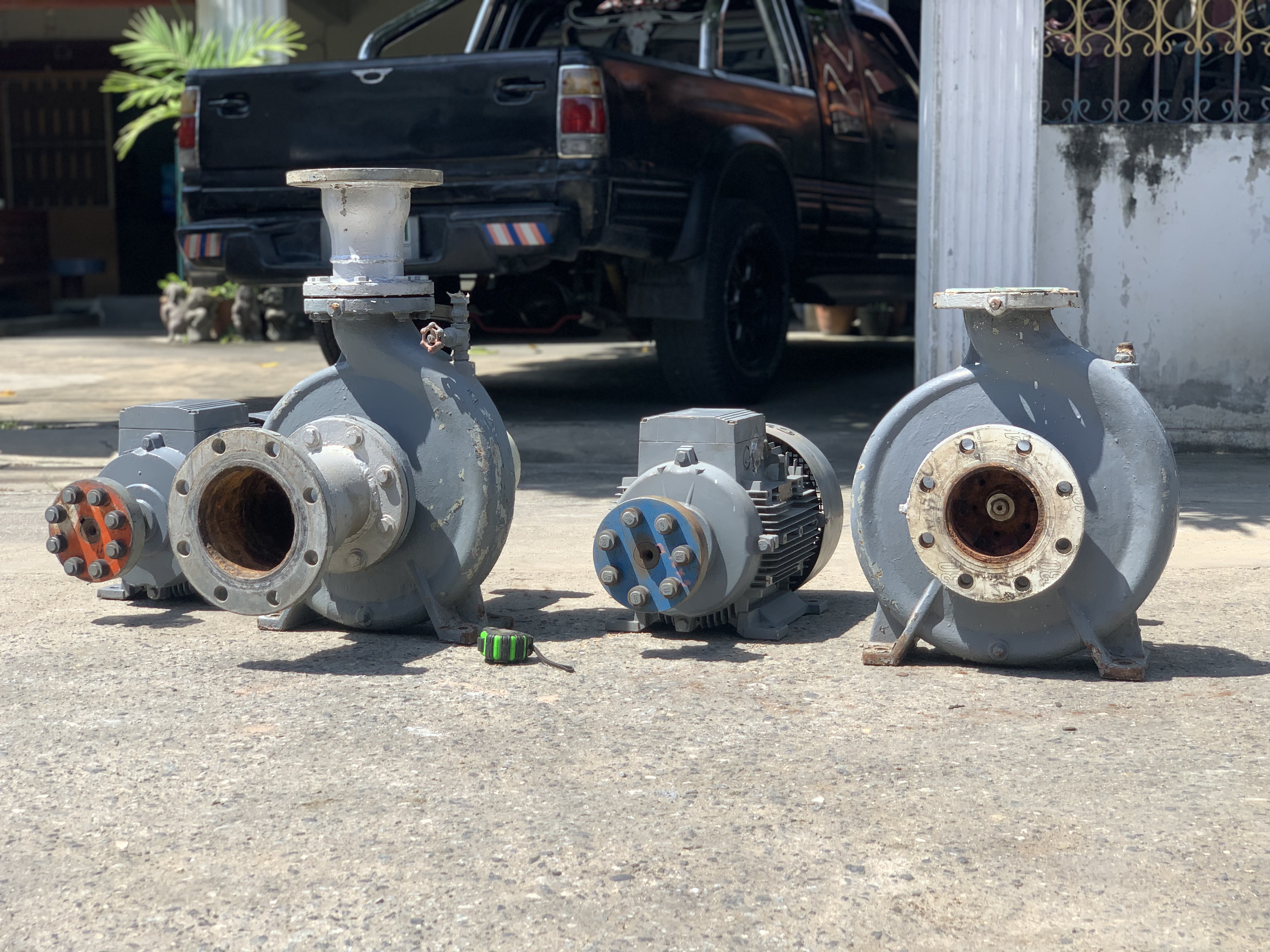 ขายหัวปั๊มน้ำหอยโข่ง Kawamoto GD 125x100 4ME15 ขนาดเข้า 5นิ้ว ออก 4นิ้ว ใบพัดเหล็กหล่อ made in Japan รุ่นใบพัดใหญ่ ส่งน้ำไกล พร้อมมอเตอร์ Siemens 20HP. 380V 1450rpm. สภาพสวย หมุนนิ่มเดิมๆ พร้อมใช้งาน มี 3ชุดครับ