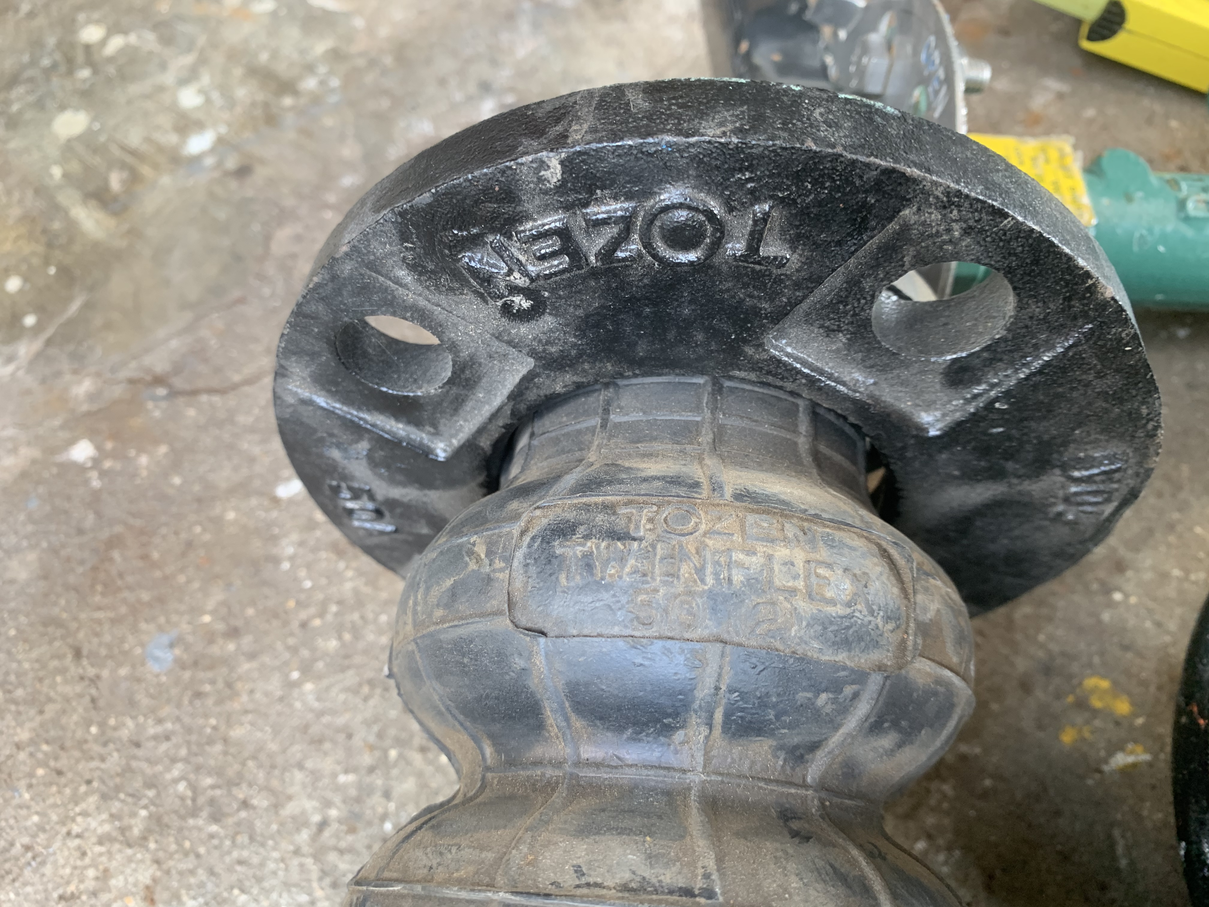 *** ของใหม่ไม่เคยใช้งาน *** ขายวาล์วผีเสื้อสแตนเลส+ข้อต่อกันสะบัด หลายขนาดครับ *** ของใหม่ไม่เคยใช้งาน *** ขายวาล์วผีเสื้อสแตนเลส+ข้อต่อกันสะบัด หลายขนาดครับ