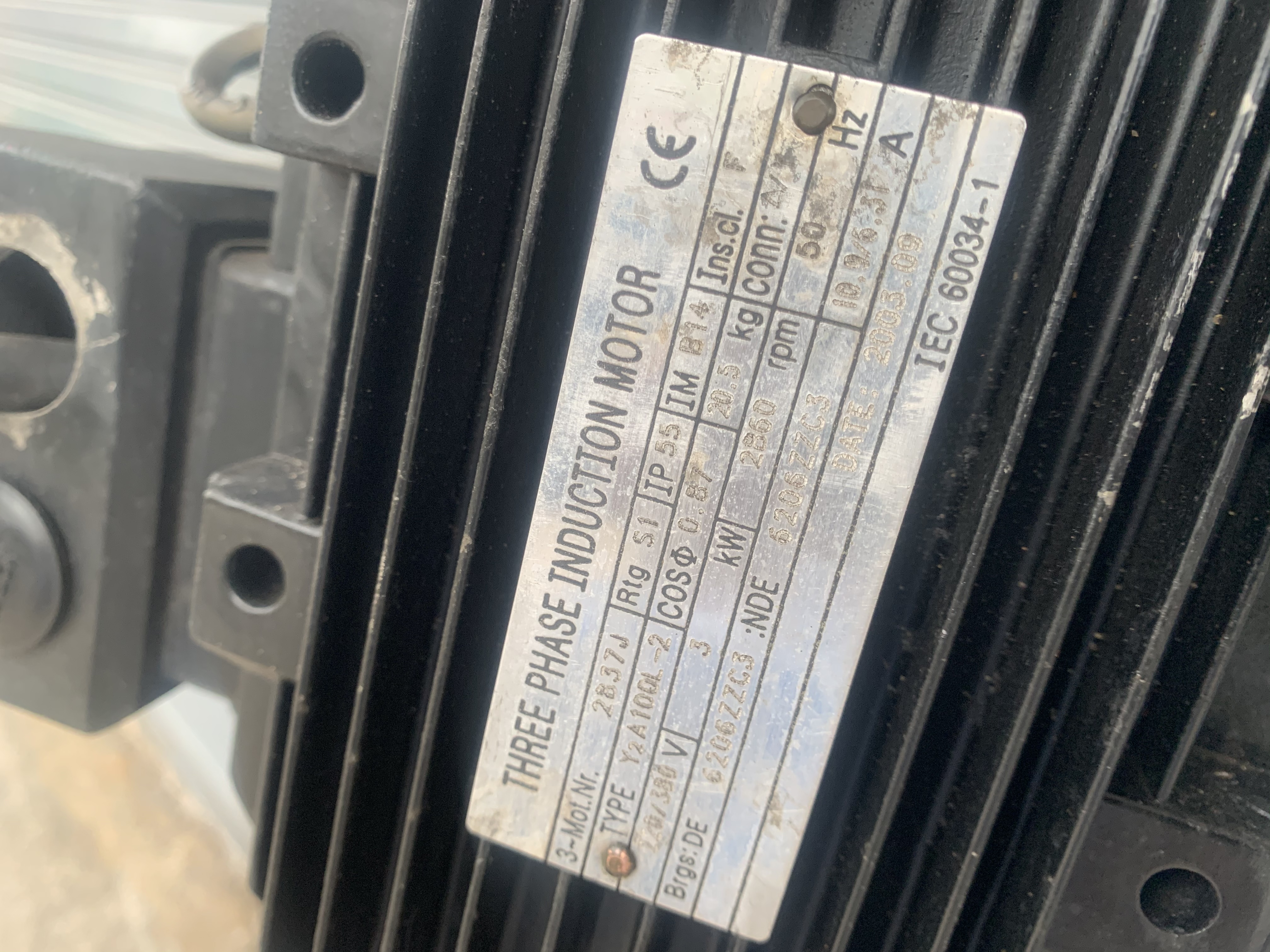 ขายปั๊มน้ำแรงดันสูงทรงตั้งสเเตนเลส Stac 4HP. 220/380V ขนาดท่อ 2นิ้ว แรงดันสูงส่งไกล สภาพสวยใหม่มาก หมุนนิ่ม พร้อมใช้งาน