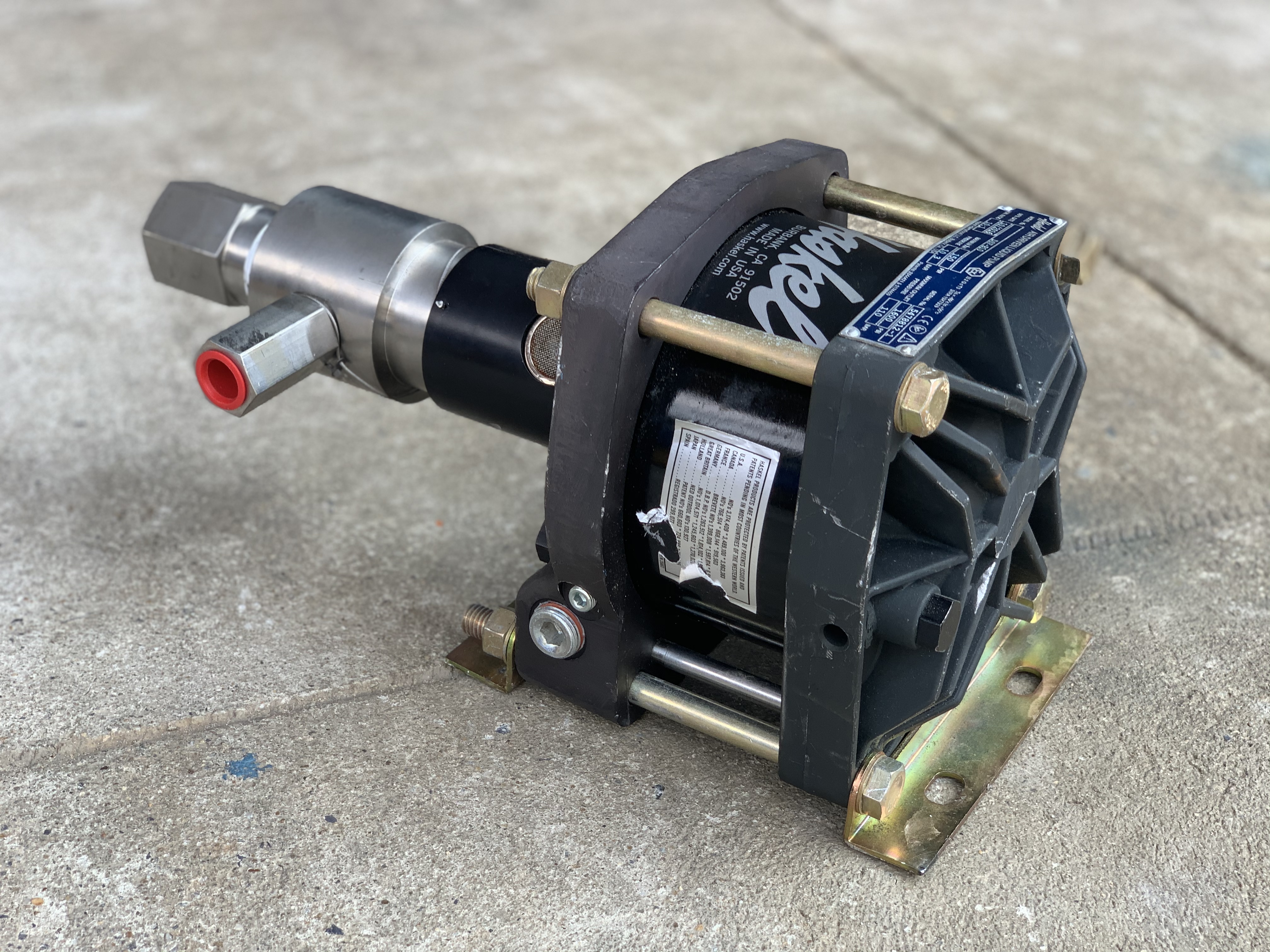 ขายหัวปั๊มอัดแรงดันสูง Haskel รุ่น DSF-B10 made in USA. ใช้ในงานที่ต้องการแรงอัดสูงๆ ปั๊มอัดลม ปั๊มอัดอากาศ ปั๊มอัดแก๊ส ปั๊มอัดของเหลว สภาพสวยใหม่มาก ใช้งานมาไม่กี่ครั้ง พร้อมใช้งาน ขายหัวปั๊มอัดแรงดันสูง Haskel รุ่น DSF-B10 made in USA. ใช้ในงานที่ต้องการแรงอัดสูงๆ ปั๊มอัดลม ปั๊มอัดอากาศ ปั๊มอัดแก๊ส ปั๊มอัดของเหลว สภาพสวยใหม่มาก ใช้งานมาไม่กี่ครั้ง พร้อมใช้งาน