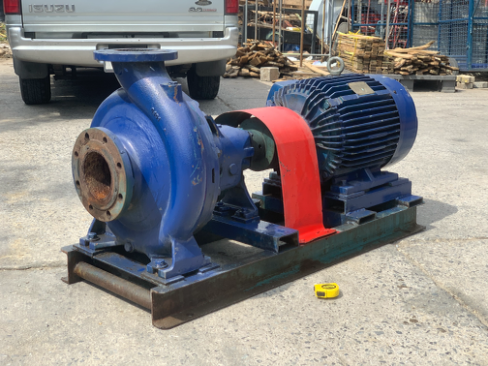 ขายปั๊มน้ำหอยโข่ง Calpeda N4 100-315A made in Italy ขนาดเข้า 5นิ้ว ออก 4นิ้ว ใบพัดเหล็กหล่อ พร้อมมอเตอร์ Mitsubishi 25HP. 380V สภาพสวยเดิมๆ หมุนนิ่ม พร้อมใช้งาน