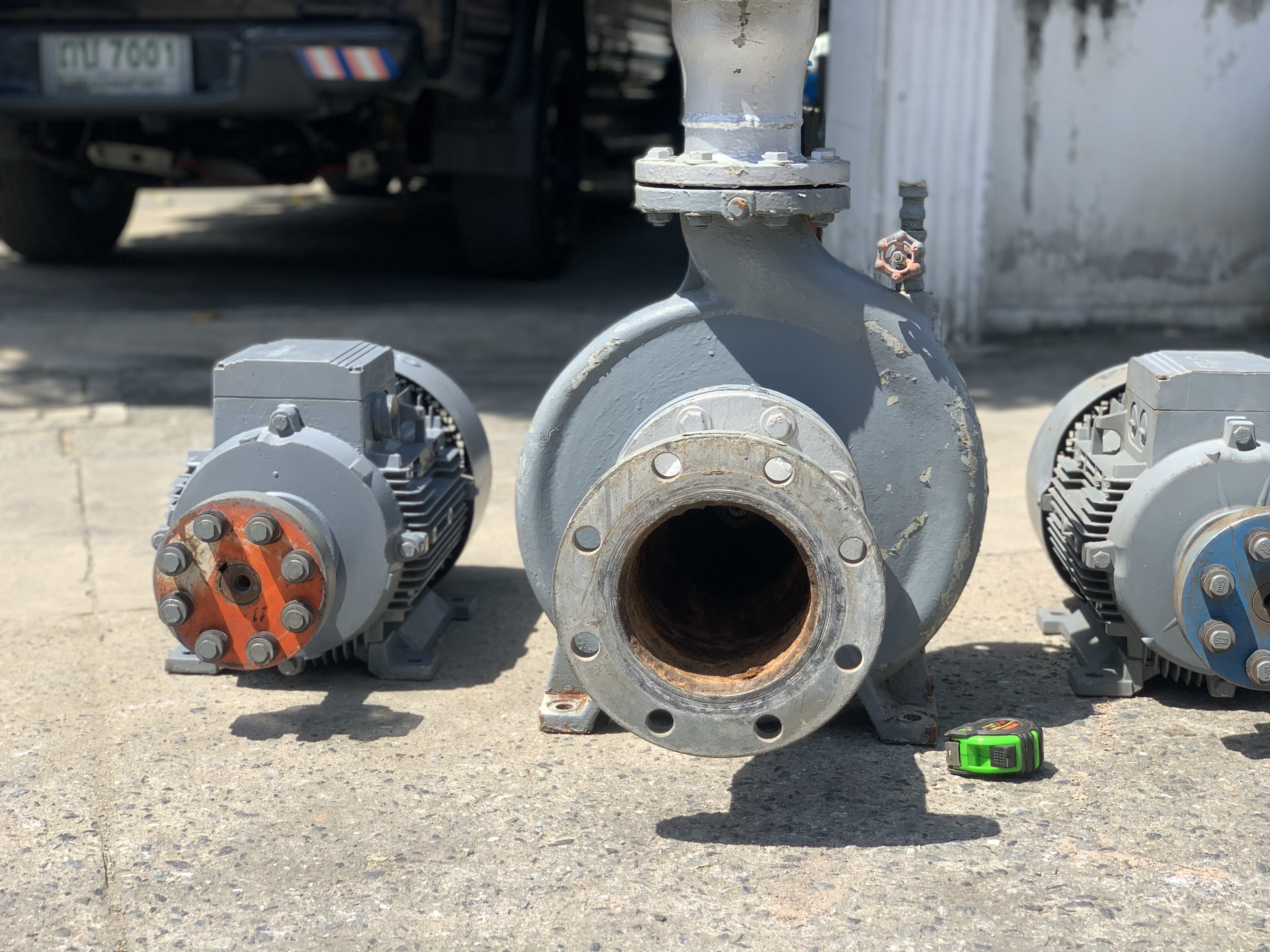 ขายหัวปั๊มน้ำหอยโข่ง Kawamoto GD 125x100 4ME15 ขนาดเข้า 5นิ้ว ออก 4นิ้ว ใบพัดเหล็กหล่อ made in Japan รุ่นใบพัดใหญ่ ส่งน้ำไกล พร้อมมอเตอร์ Siemens 20HP. 380V 1450rpm. สภาพสวย หมุนนิ่มเดิมๆ พร้อมใช้งาน มี 3ชุดครับ