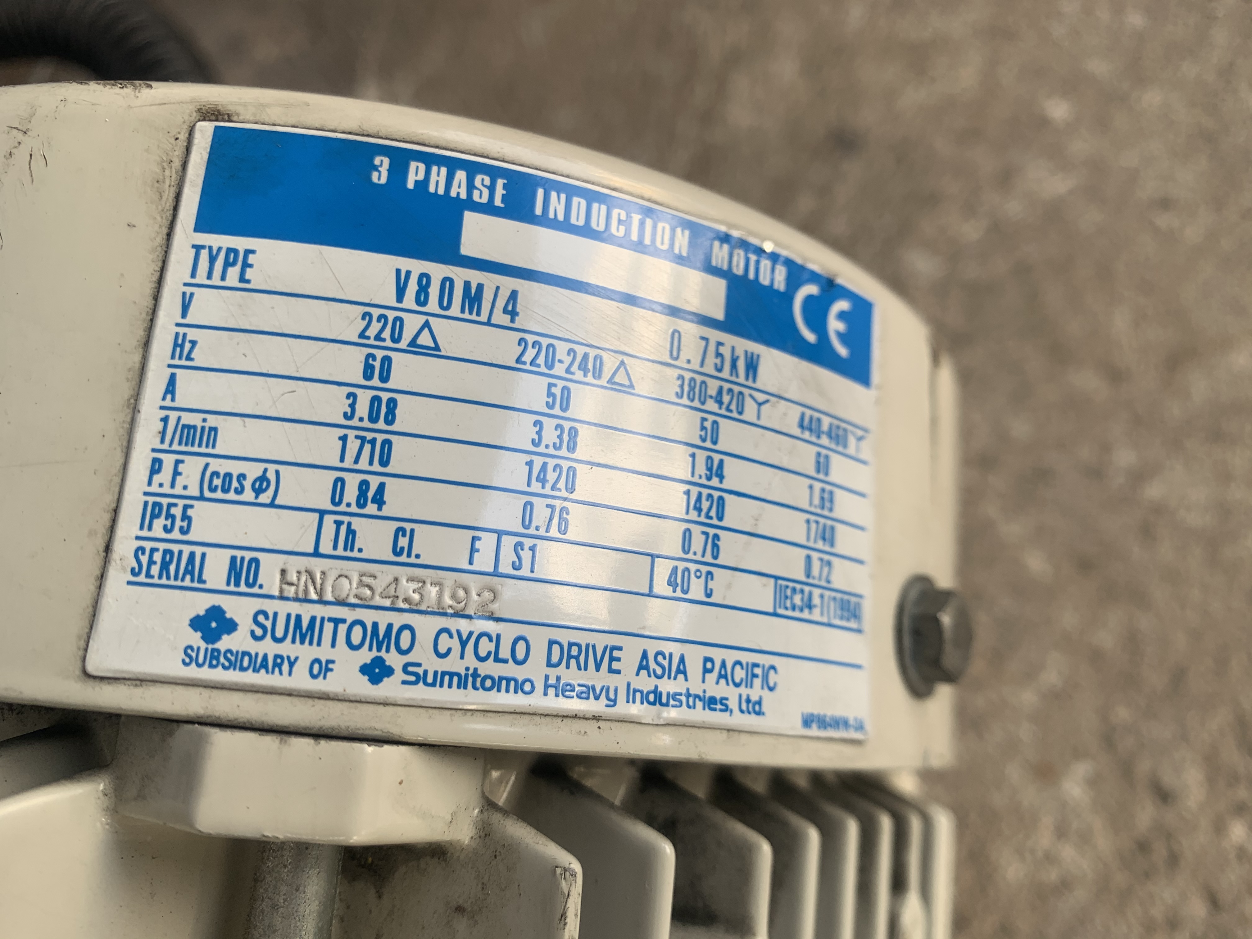 ขายมอเตอร์เกียร์แบบเพลาสวม Hyponic drive Sumitomo 1HP. 380V อัตราทด 1:30 made in Japan เพลาออกประมาณ 48รอบต่อนาที สภาพสวยใหม่มาก หมุนนิ่ม พร้อมใช้งาน มี 6ตัวครับ ขายมอเตอร์เกียร์แบบเพลาสวม Hyponic drive Sumitomo 1HP. 380V อัตราทด 1:30 made in Japan เพลาออกประมาณ 48รอบต่อนาที สภาพสวยใหม่มาก หมุนนิ่ม พร้อมใช้งาน มี 6ตัวครับ