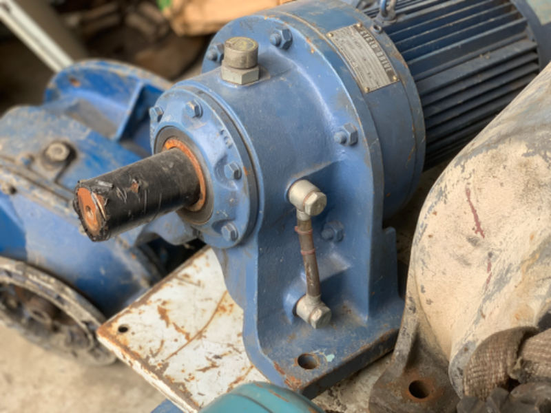 ขายมอเตอร์เกียร์ทดรอบ Cycro drive Sumitomo 3HP. 380V มีระบบเบรคในตัว อัตราทด 1:51 สภาพสวย หมุนนิ่ม ทุกตัว พร้อมใช้งาน ขายมอเตอร์เกียร์ทดรอบ Cycro drive Sumitomo 3HP. 380V มีระบบเบรคในตัว อัตราทด 1:51 สภาพสวย หมุนนิ่ม ทุกตัว พร้อมใช้งาน
