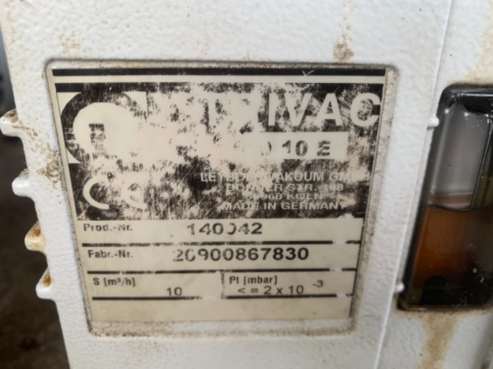 ขายปั๊มแวคคั่มสุญญากาศ Trivac 450W 220V ไฟบ้าน(หายาก) made in Germany สภาพสวย หมุนนิ่ม ดูดแรง พร้อมใช้งาน มี 2ตัวครับ