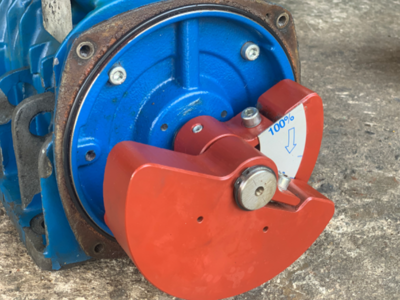 ขายมอเตอร์สั่น-เขย่า Visam 950W 380V made in Italy สภาพเดิมๆ ตัวใหญ่ สั่นแรง หมุนนิ่ม พร้อมใช้งาน ขายมอเตอร์สั่น-เขย่า Visam 950W 380V made in Italy สภาพเดิมๆ ตัวใหญ่ สั่นแรง หมุนนิ่ม พร้อมใช้งาน