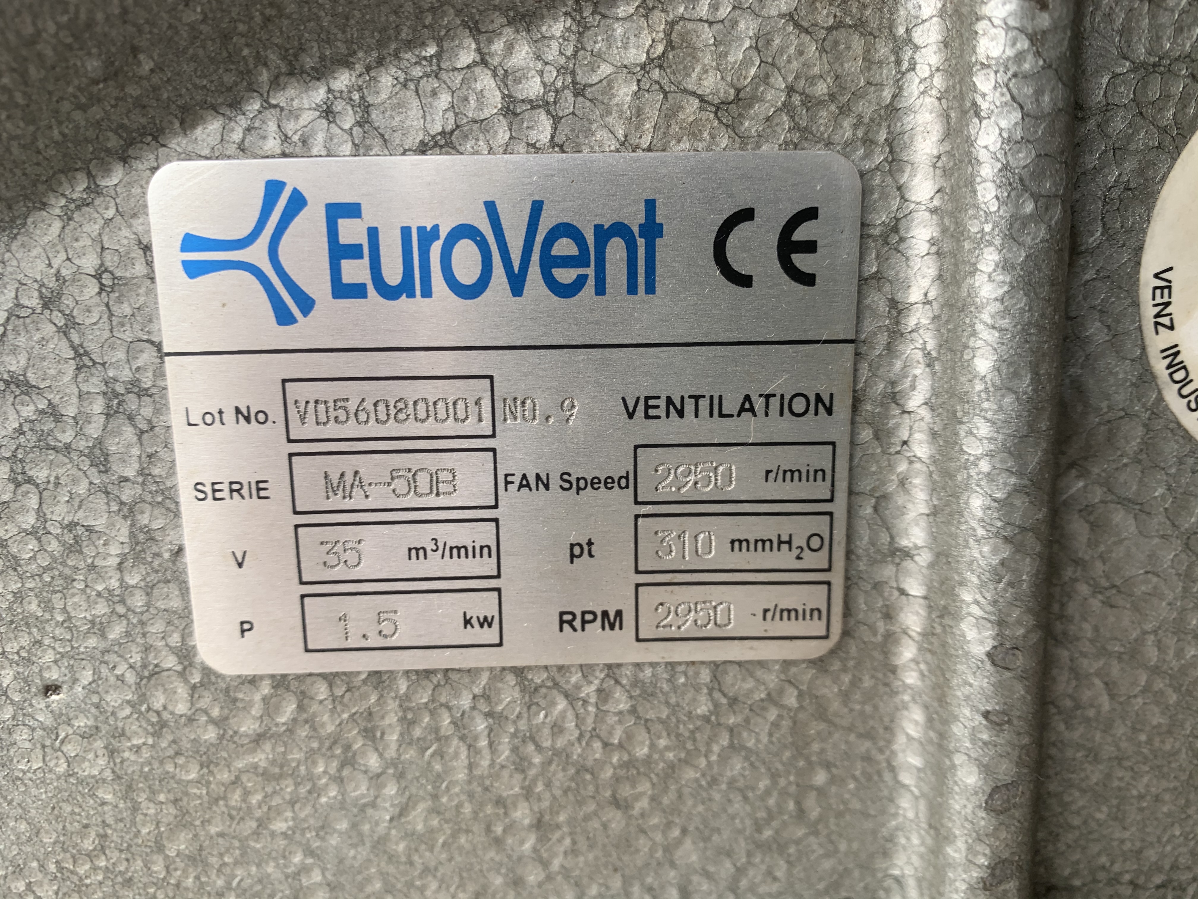 ขายโบลเวอร์ดูด-เป่าอากาศ แบบแรงดันสูงใบเทอร์โบ Euro Vent 2HP. 380V ขนาดท่อ  5.5นิ้ว สภาพสวย หมุนนิ่ม ให้ลมแรง พร้อมใช้งาน มี 2ตัวครับ