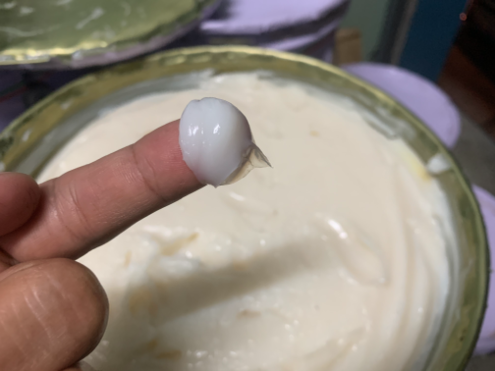 ขายจารบีเกรดคุณภาพสูง Chuoyuka made in Japan รุ่น MS2 เนื้อขาว ใช้ในงานอุตสาหกรรมประกอบรถยนต์ ของใหม่ ขายจารบีเกรดคุณภาพสูง Chuoyuka made in Japan รุ่น MS2 เนื้อขาว ใช้ในงานอุตสาหกรรมประกอบรถยนต์ ของใหม่