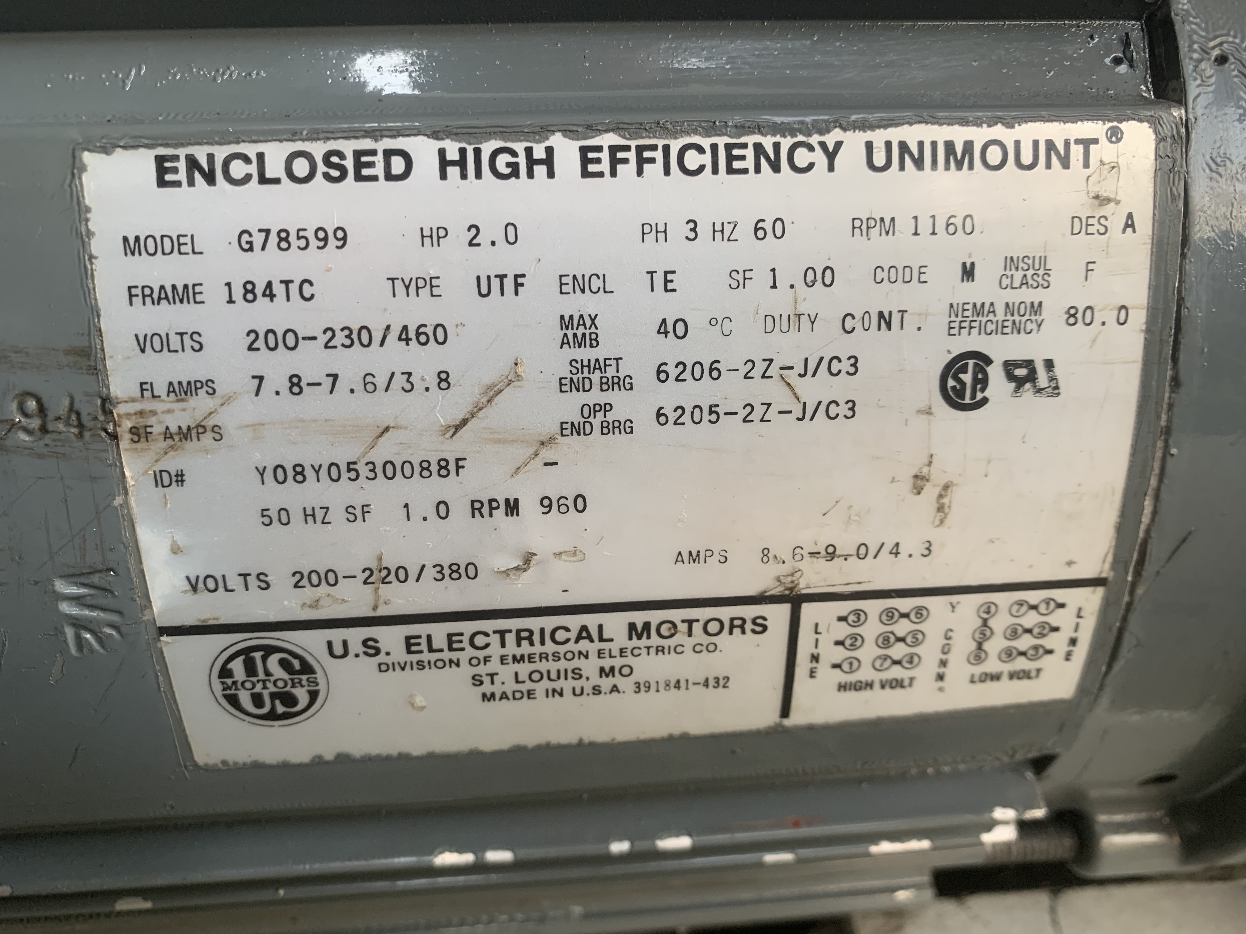 ขายปั๊มแวคคั่มสุญญากาศ Trivac(Leybold) 2HP. 220/380V made in USA. ตัวใหญ่ สภาพสวยเดิมๆ หมุนนิ่ม ดูดแ