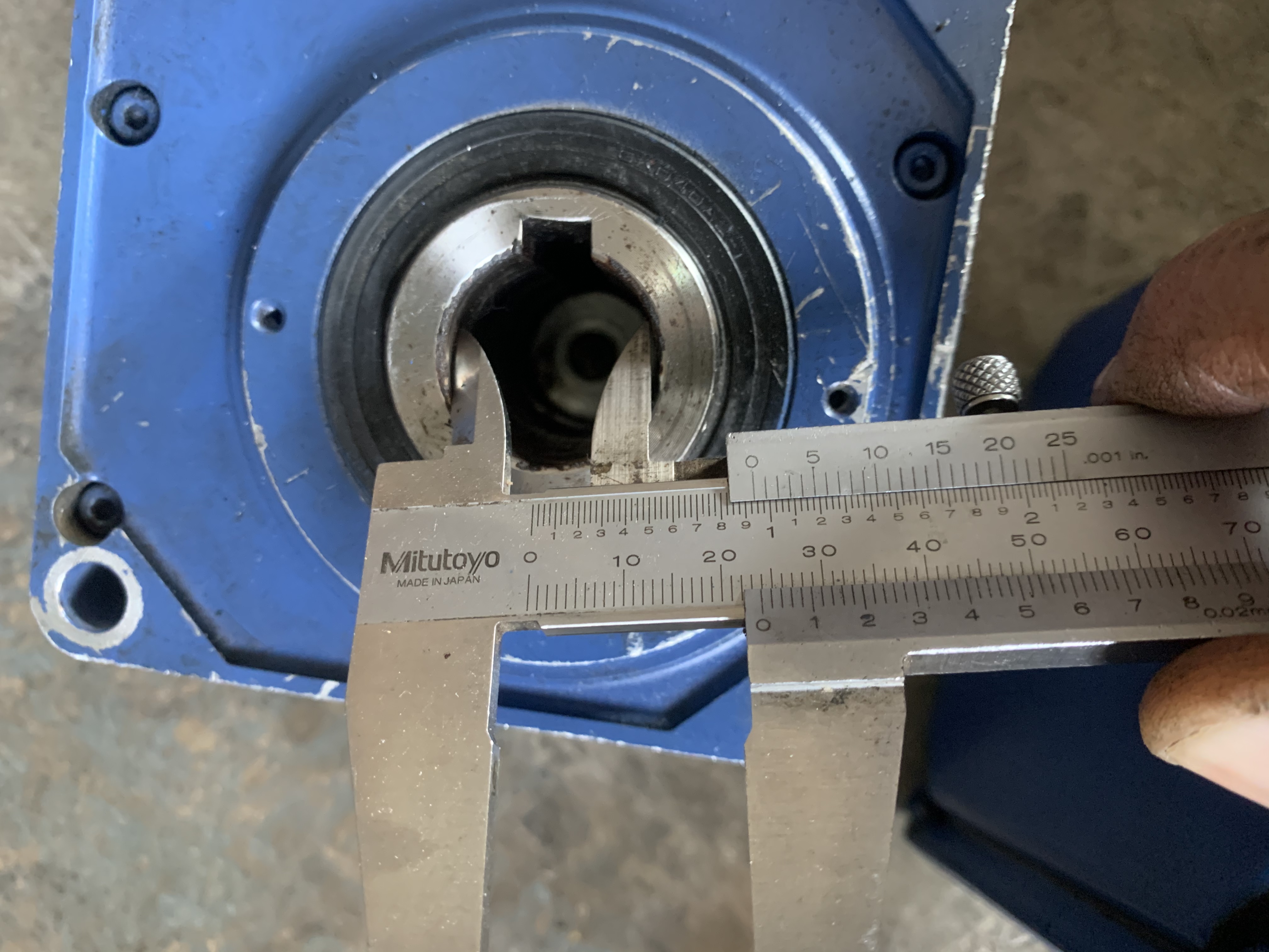 ขายมอเตอร์เกียร์ Hyponicdrive Sumitomo 0.5HP. 380V อัตราทด 1:30 เพลาออกประมาณ 48รอบต่อนาที มีระบบเบรคในตัว สภาพสวยใหม่ หมุนนิ่ม พร้อมใช้งาน มี 3ตัวครับ ราคาตัวละ 2,800 บาท ขายมอเตอร์เกียร์ Hyponicdrive Sumitomo 0.5HP. 380V อัตราทด 1:30 เพลาออกประมาณ 48รอบต่อนาที มีระบบเบรคในตัว สภาพสวยใหม่ หมุนนิ่ม พร้อมใช้งาน มี 3ตัวครับ ราคาตัวละ 2,800 บาท