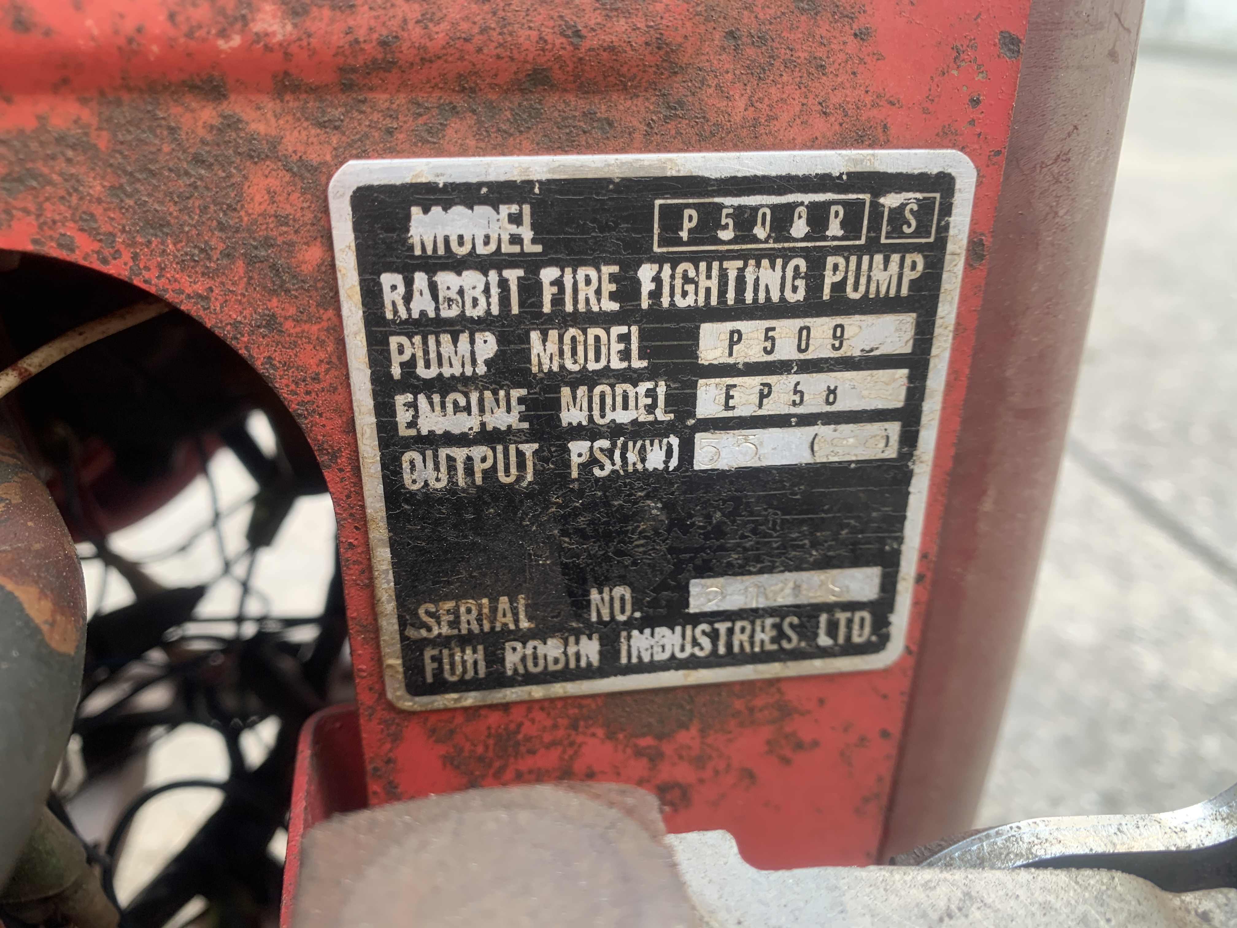 ขายชุดเครื่องสูบน้ำดับเพลิง แบบเคลื่อนย้าย Rabbit P509R ขนาด 2สูบ 55แรงม้า made in Japan สภาพสวยเดิมๆ เครื่องสตาร์ทติด พร้อมใช้งาน มีล้อเลื่อนและแขนจับเคลื่อนย้ายสะดวก