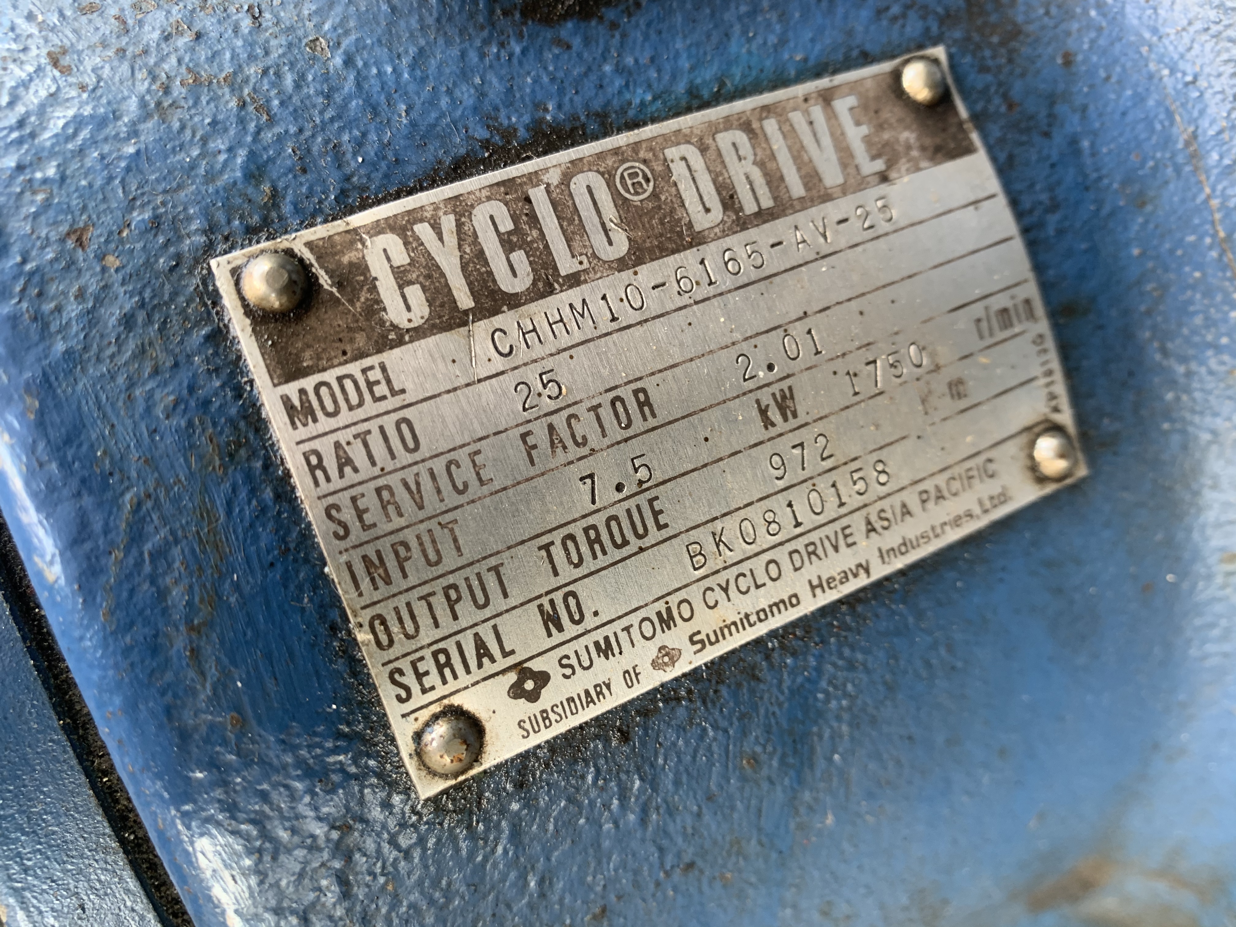 ขายมอเตอร์เกียร์ Cycrodrive Sumitomo 10HP. 380V อัตราทด 1:25 เพลาออกประมาณ 58 รอบต่อนาที made in Japan สภาพสวย(ไม่มีฝาครอบหลัง มีรุ่นนี้ให้ไปแทนครับ) หมุนนิ่ม พร้อมใช้งาน