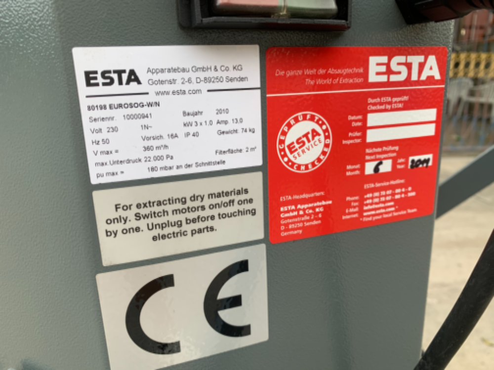 *** ของใหม่ไม่เคยใช้งาน*** ขายเครื่องดูดฝุ่น-ดูดผง ESTA 3x1.0  220V ไฟบ้าน made in Germany รุ่นมาตรฐานอุตสาหกรรม โครงสร้างแข็งแรงตัวใหญ่