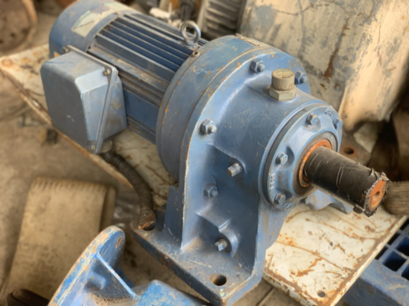 ขายมอเตอร์เกียร์ทดรอบ Cycro drive Sumitomo 3HP. 380V มีระบบเบรคในตัว อัตราทด 1:51 สภาพสวย หมุนนิ่ม ทุกตัว พร้อมใช้งาน ขายมอเตอร์เกียร์ทดรอบ Cycro drive Sumitomo 3HP. 380V มีระบบเบรคในตัว อัตราทด 1:51 สภาพสวย หมุนนิ่ม ทุกตัว พร้อมใช้งาน