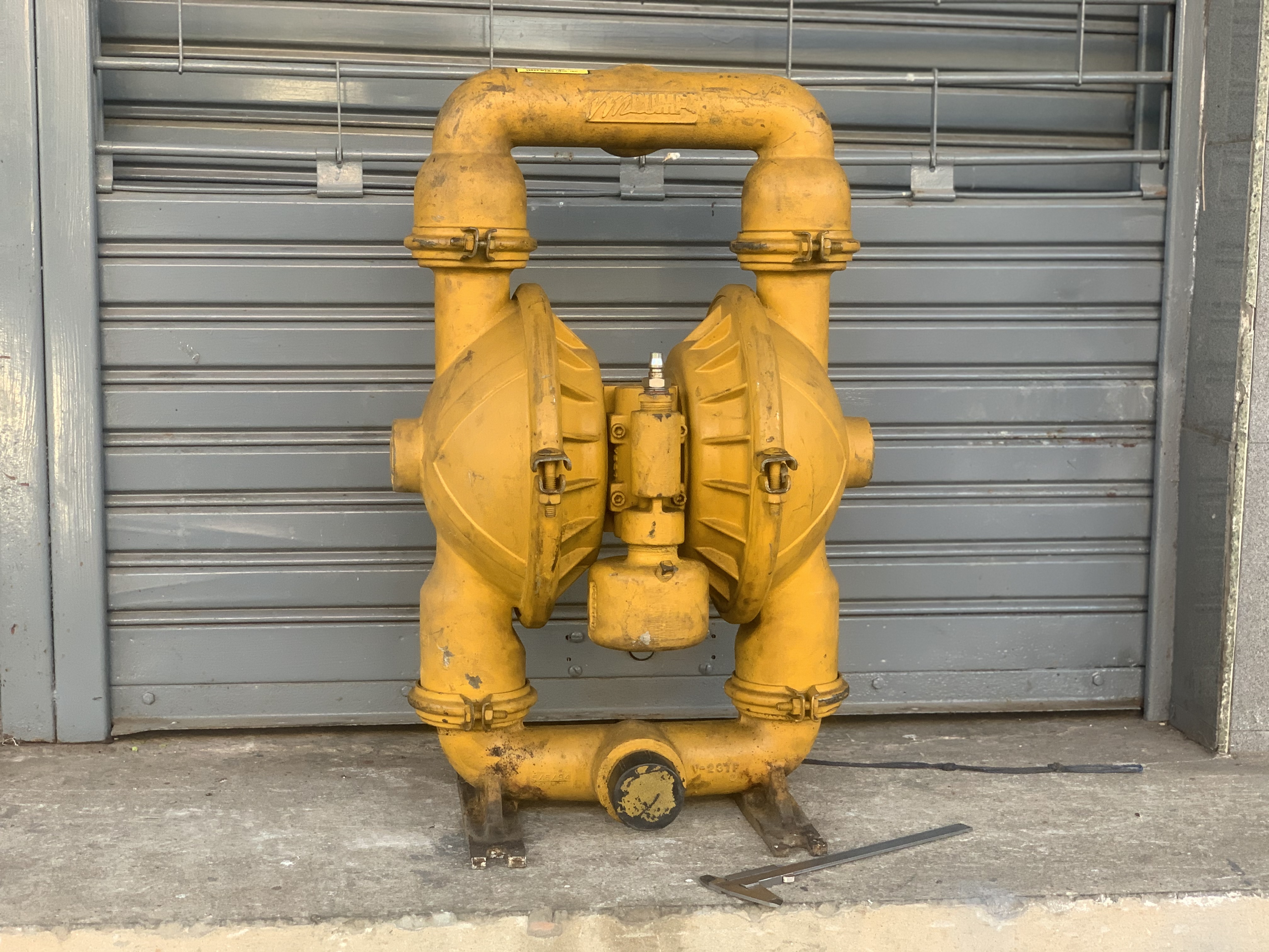 ขายปั๊มไดอะแฟรม Versa-matic USA. ขนาด 2นิ้ว สภาพสวยใหม่มาก หายาก ดูดแรง พร้อมใช้งาน ราคา 12,000 บาท