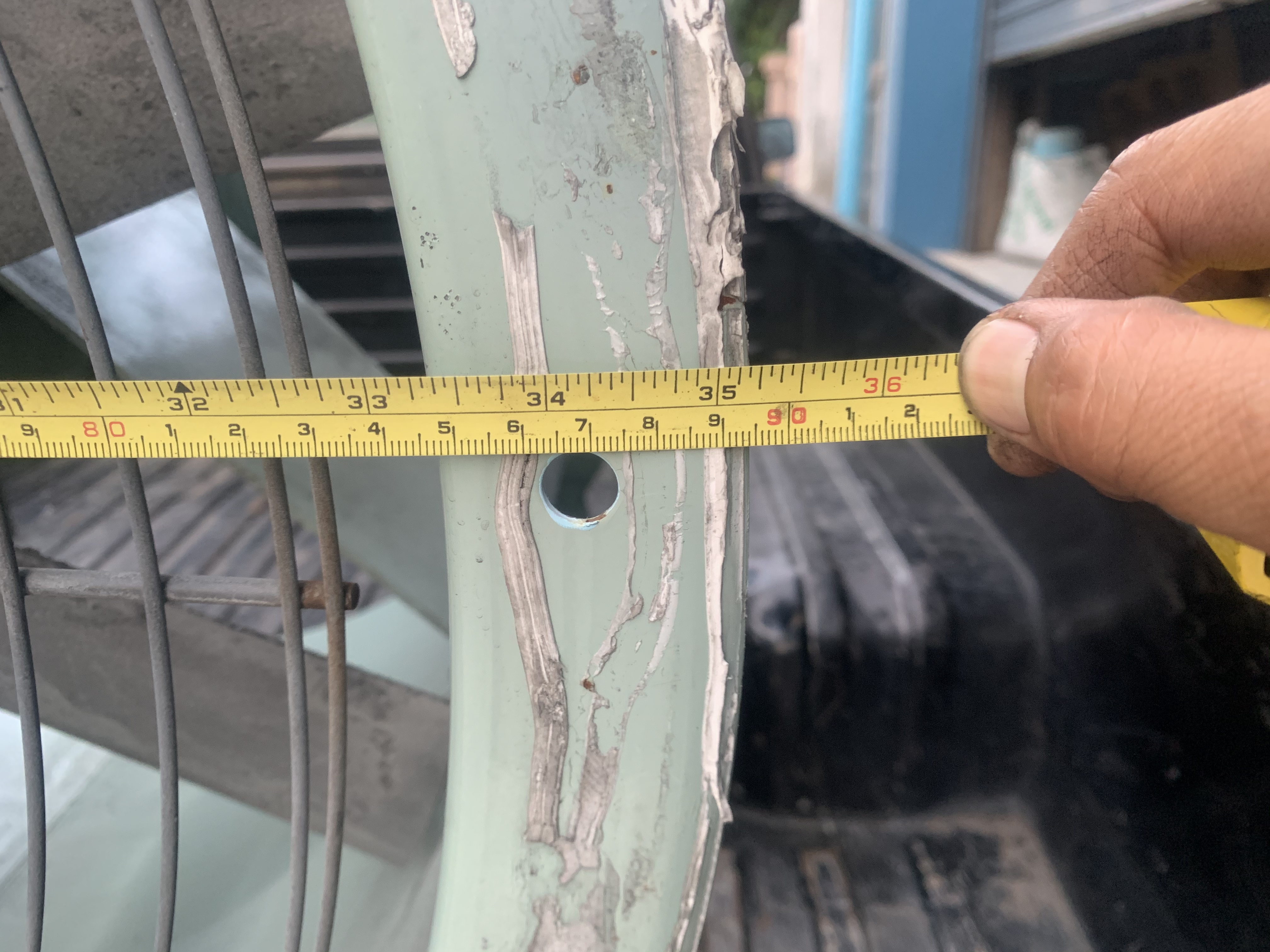 ขายโครงพัดลมท่อ-ถัง Kruger เดิมใส่กับมอเตอร์ขนาด 3HP. สภาพสวยใหม่มาก ใบพัดอลูมิเนียม หมุนนิ่ม พร้อมใช้งาน(ใส่มอเตอร์ หรือเครื่องยนต์ได้เลยครับ) ขายโครงพัดลมท่อ-ถัง Kruger เดิมใส่กับมอเตอร์ขนาด 3HP. สภาพสวยใหม่มาก ใบพัดอลูมิเนียม หมุนนิ่ม พร้อมใช้งาน(ใส่มอเตอร์ หรือเครื่องยนต์ได้เลยครับ)