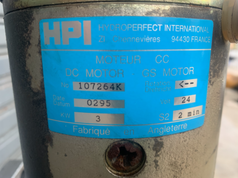 ขายชุดปั๊มน้ำมันไฮโดรลิค HPI ขนาด 3Kw. 24Vdc made in France สภาพสวย ตัวใหญ่ อุปกรณ์ติดตัวครบ พร้อมใช้งาน ขายชุดปั๊มน้ำมันไฮโดรลิค HPI ขนาด 3Kw. 24Vdc made in France สภาพสวย ตัวใหญ่ อุปกรณ์ติดตัวครบ พร้อมใช้งาน