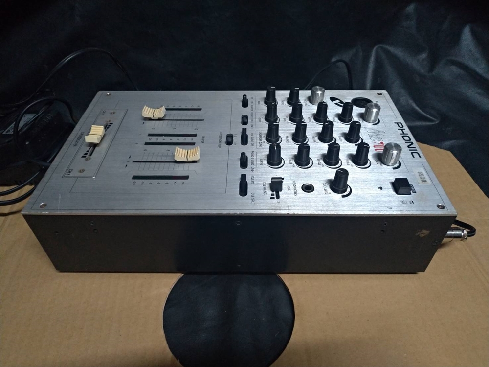 มิกเซอร์phonic mx700