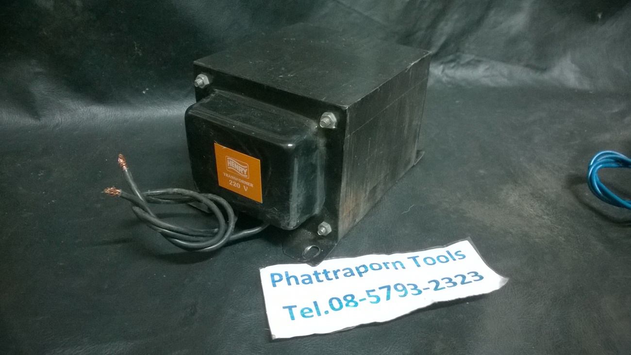 HENRY Step down Transformer 220V - 110V 2000W HENRY Step down Transformer 220V - 110V 2000W