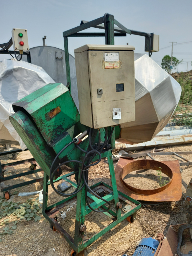 ขาย เครื่องกวนแป้งหรือโม่แป้ง มือสอง สภาพดีมากใช้งานได้ปกติสนใจทักมาค่ะ 0852254655