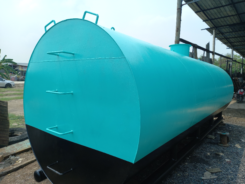 ขาย ถังน้ำมัน ถังน้ำ 18000ลิตรมือสอง หนา6มิลกว้าง 1.95ม.ยาว6.07ม.สภาพดี สนใจทักมาได้ค่ะ
