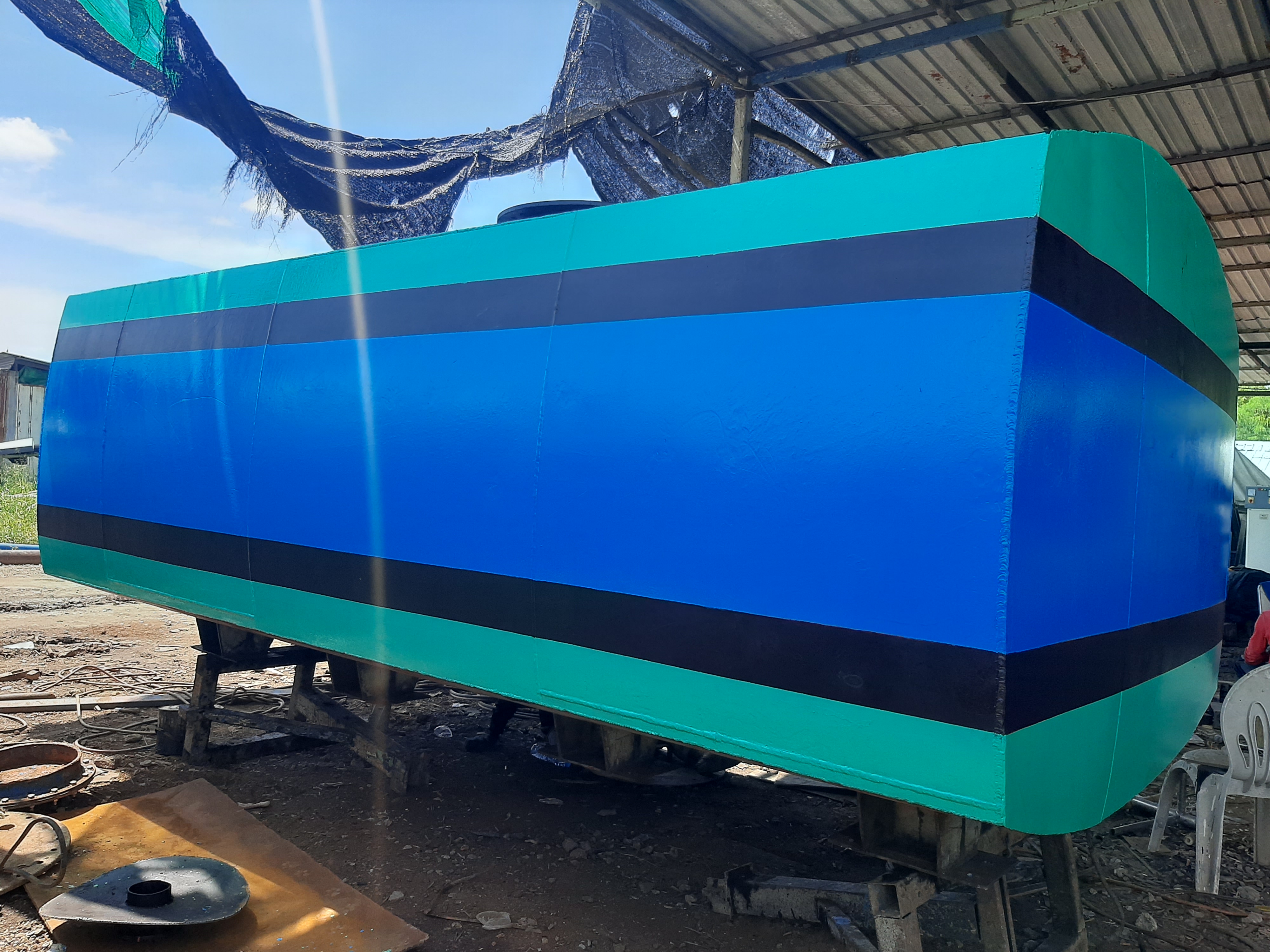 ขาย ถังน้ำ ถังน้ำมัน ติดรถ 11000ลิตร เหล็กหนา มีกั้นห้อง3ห้อง สภาพดี สนใจทักมาได้ค่ะ 0917926651