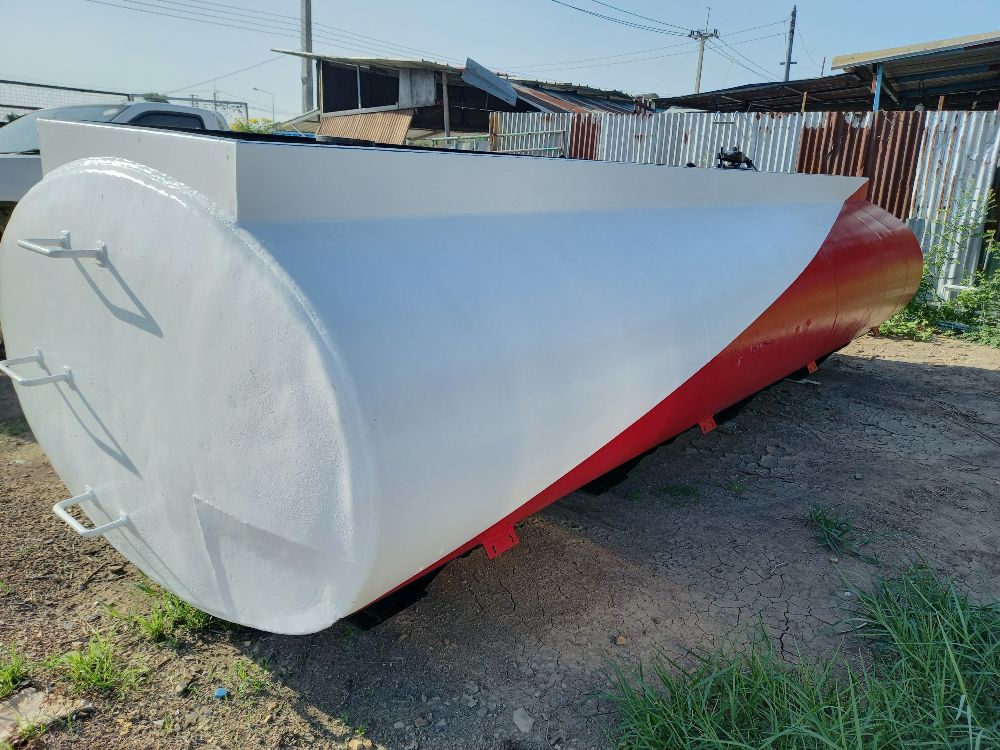 ขาย ถังน้ำ ถังน้ำมันติดรถ 9400 ลิตร มือสอง มี2กั้น3ห้อง สภาพดี สนใจทักมาได้ค่ะ