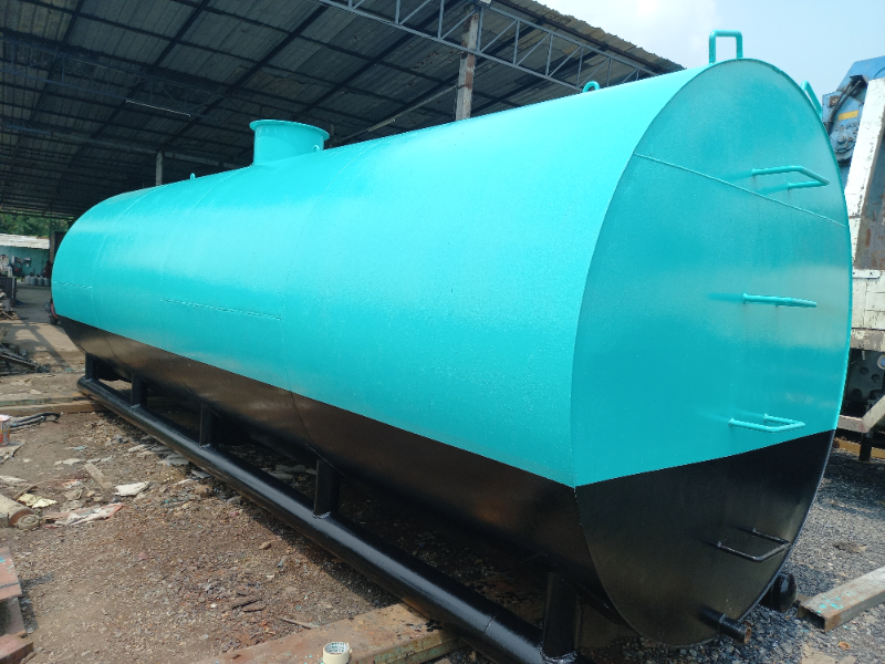 ขาย ถังน้ำมัน18000ลิตร มือสองหนา 6มิลกว้าง 1.95ม.ยาว6.07ม.สภาพดี สนใจทักมาได้ค่ะ