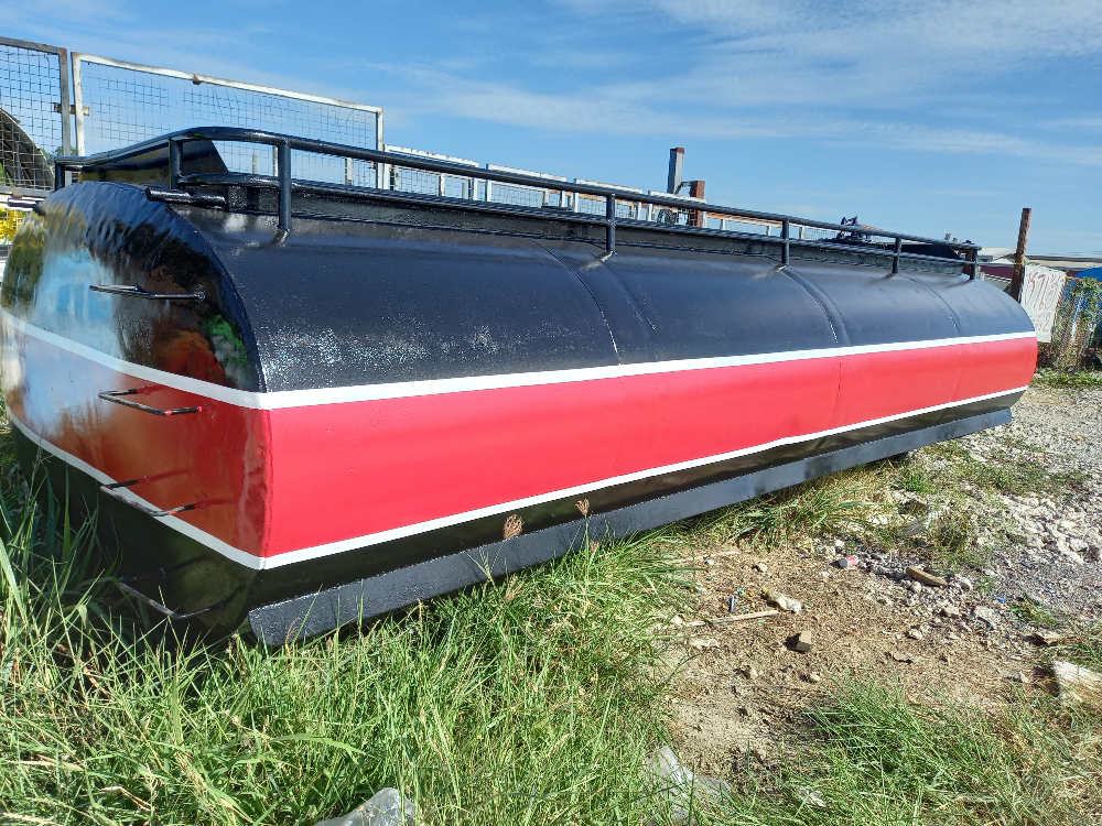 ขายถังน้ำติดรถ 15000 ลิตร มือสองยาว5.72ม.กว้าง2.40ม.สูง1.36ม.สภาพดี3กั้น4ห้องสนใจทักมาค่ะ ขายถังน้ำติดรถ 15000 ลิตร มือสองยาว5.72ม.กว้าง2.40ม.สูง1.36ม.สภาพดี3กั้น4ห้องสนใจทักมาค่ะ