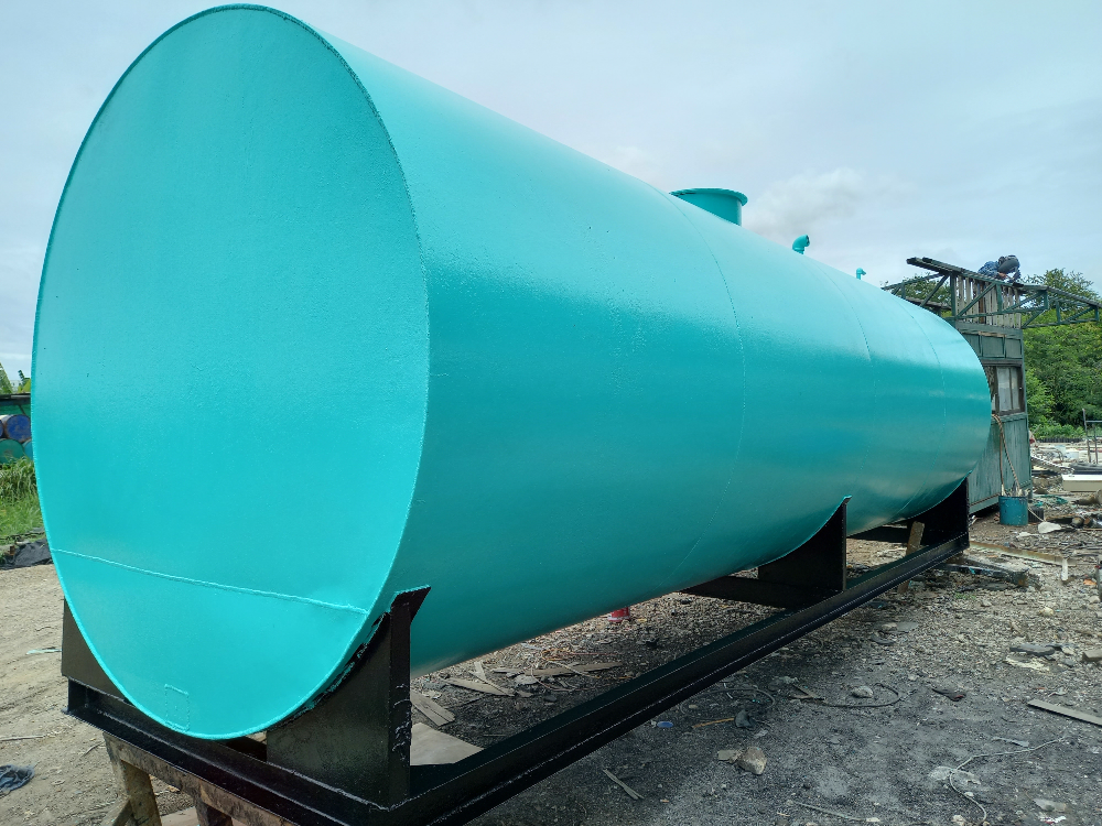 ขาย ถังน้ำมัน 18000 ลิตร มือสอง กว้าง 1.95ม.ยาว 6.10ม.หนา 6มิล สภาพดีมากสนใจทักมาค่ะ 0852254655