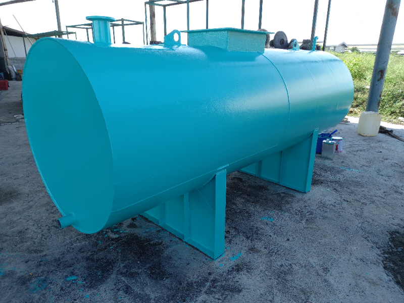 ขาย ถังน้ำมัน 2500ลิตร มือสองสภาพดีกว้าง 1.03ม.ยาว3.05ม.หนา 6มิล สนใจทักมาได้ค่ะ 0852254655 ขาย ถังน้ำมัน 2500ลิตร มือสองสภาพดีกว้าง 1.03ม.ยาว3.05ม.หนา 6มิล สนใจทักมาได้ค่ะ 0852254655