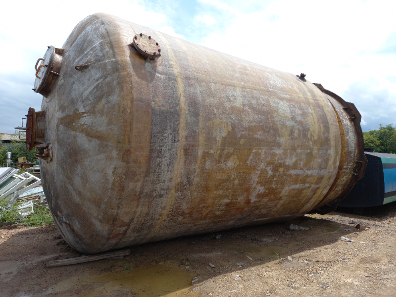 ขาย ถังไฟเบอร์ 47000ลิตรมือสอง ถังใส่น้ำ กว้าง3.50ม.ยาว4.90ม.สภาพดี สนใจทักมาได้ค่ะ0852254655