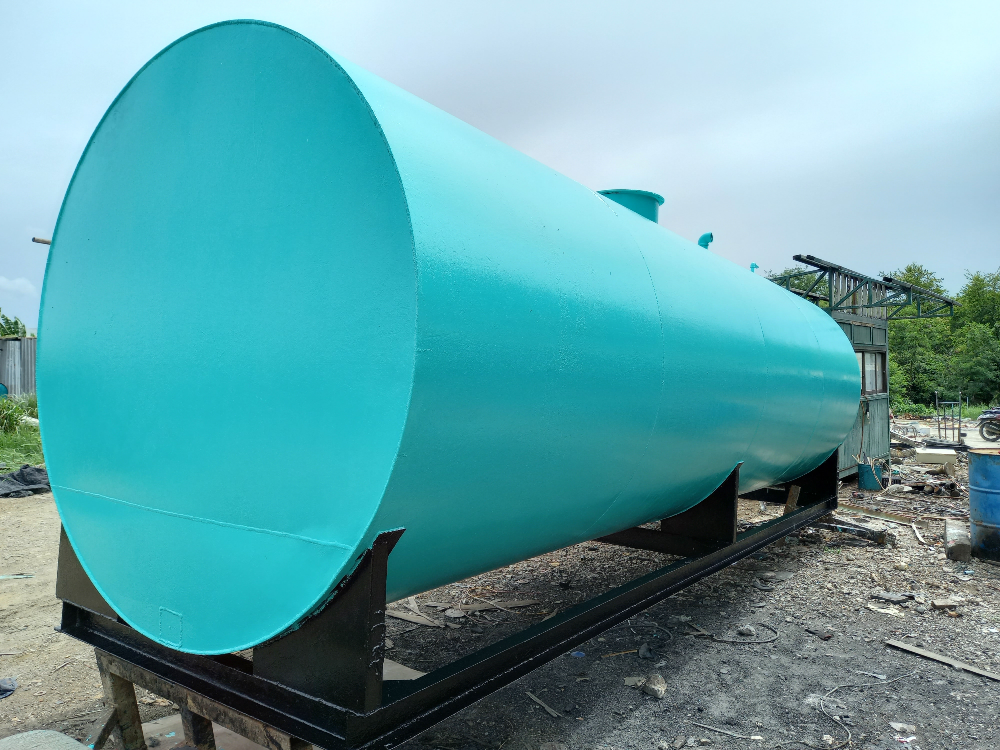 ขาย ถังน้ำมัน 18000 ลิตร มือสอง สภาพดีมาก ยาว 6.10ม. กว้าง 1.95ม.หนา 6มิลสนใจทักมาได้ค่ะ 0852254655