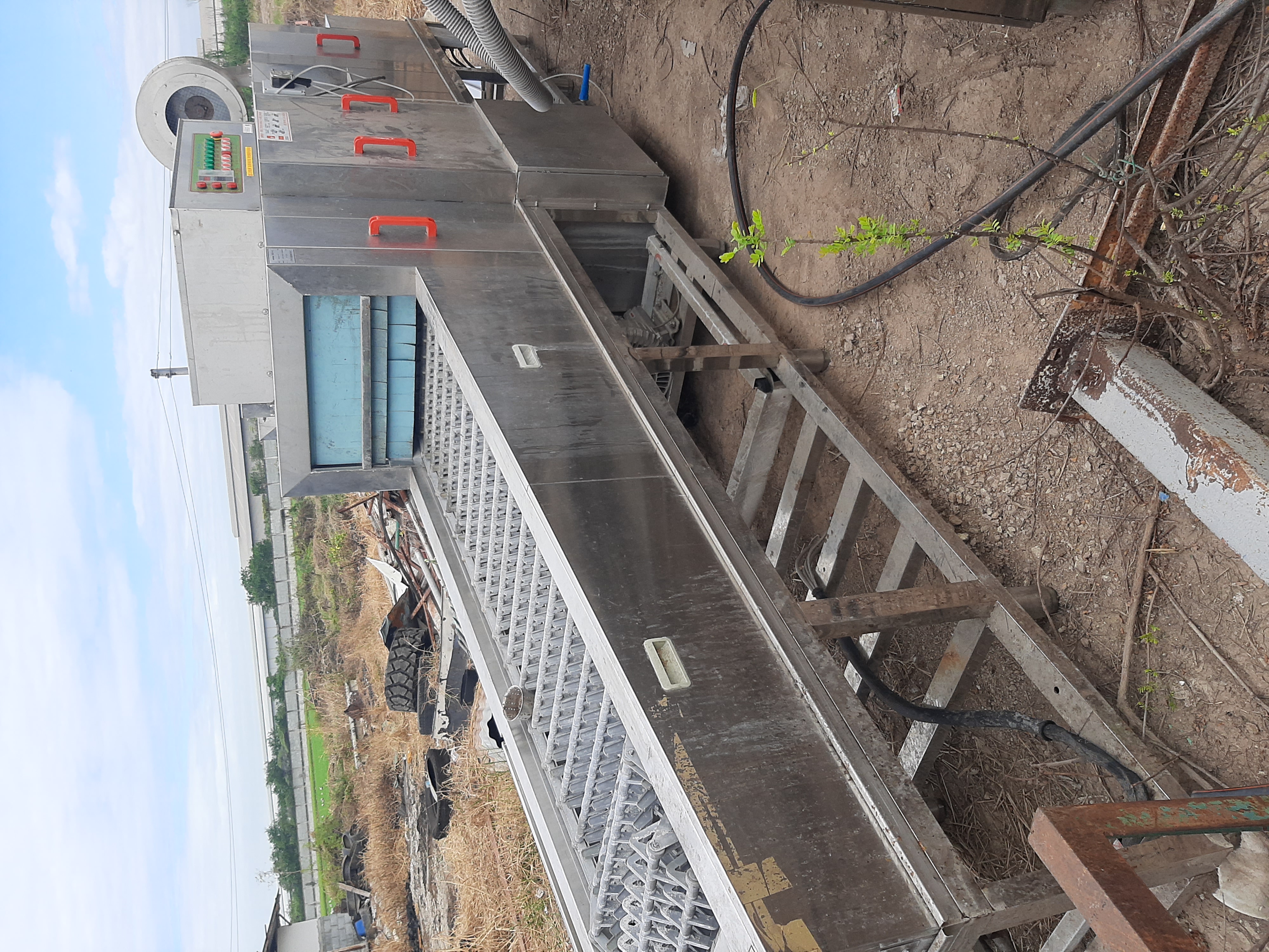 ขาย เครื่องล้างจาน มือสอง สภาพสวยใหม่ สนใจทักมาได้ค่ะ 0917926651