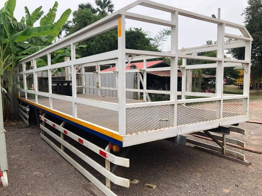 กระบะ 6 ล้อ เมก้า มีลิฟท์ท้าย ยาว 6.5 ม. กว้าง 2.25 ม. คัสซี 82 ซม. สนใจ 081-4252943 กระบะ 6 ล้อ เมก้า มีลิฟท์ท้าย ยาว 6.5 ม. กว้าง 2.25 ม. คัสซี 82 ซม. สนใจ 081-4252943