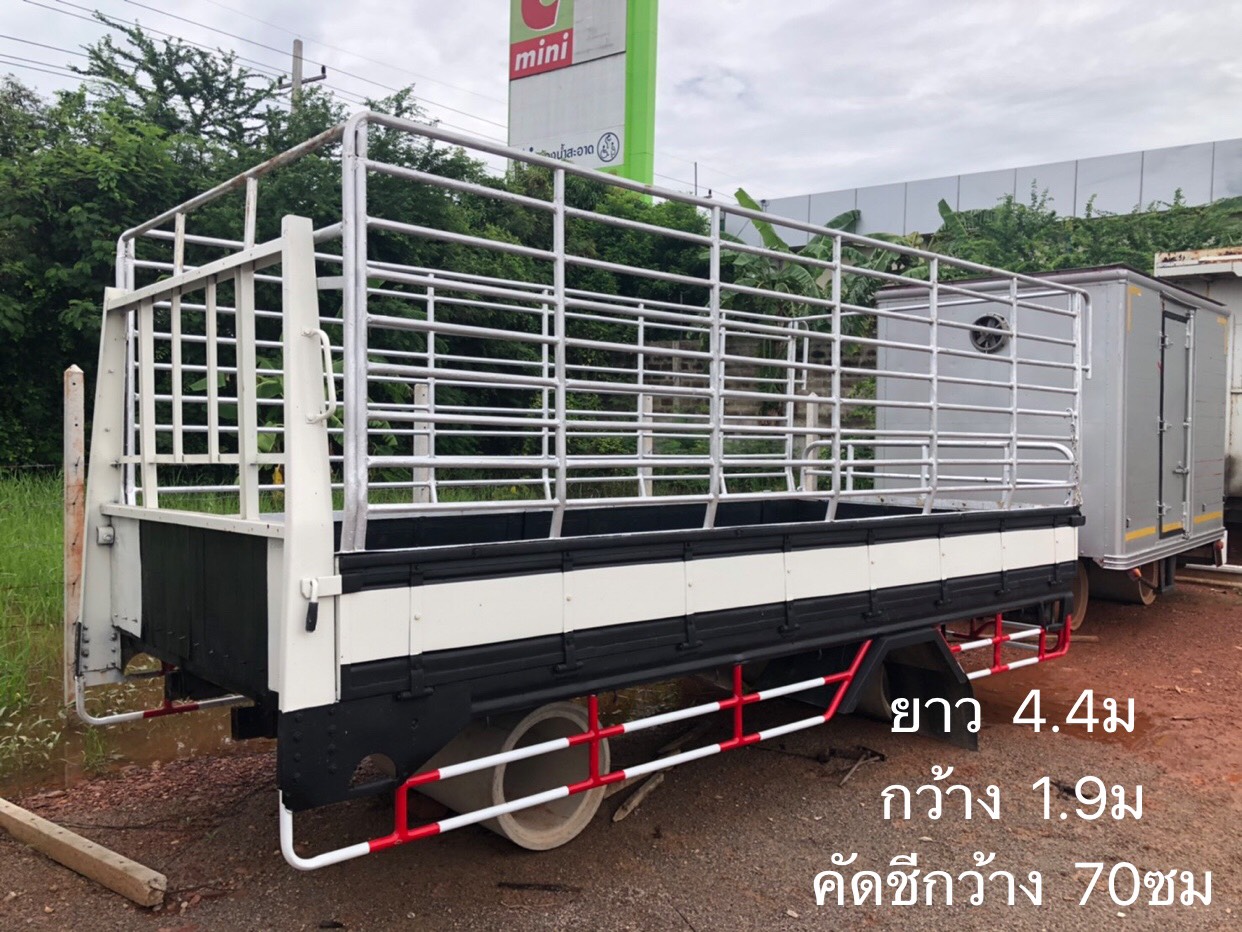 กระบะ 6 ล้อ ใส่ NKR และดูโท่ได้ครับ สนใจ089-5367218 081-4252943