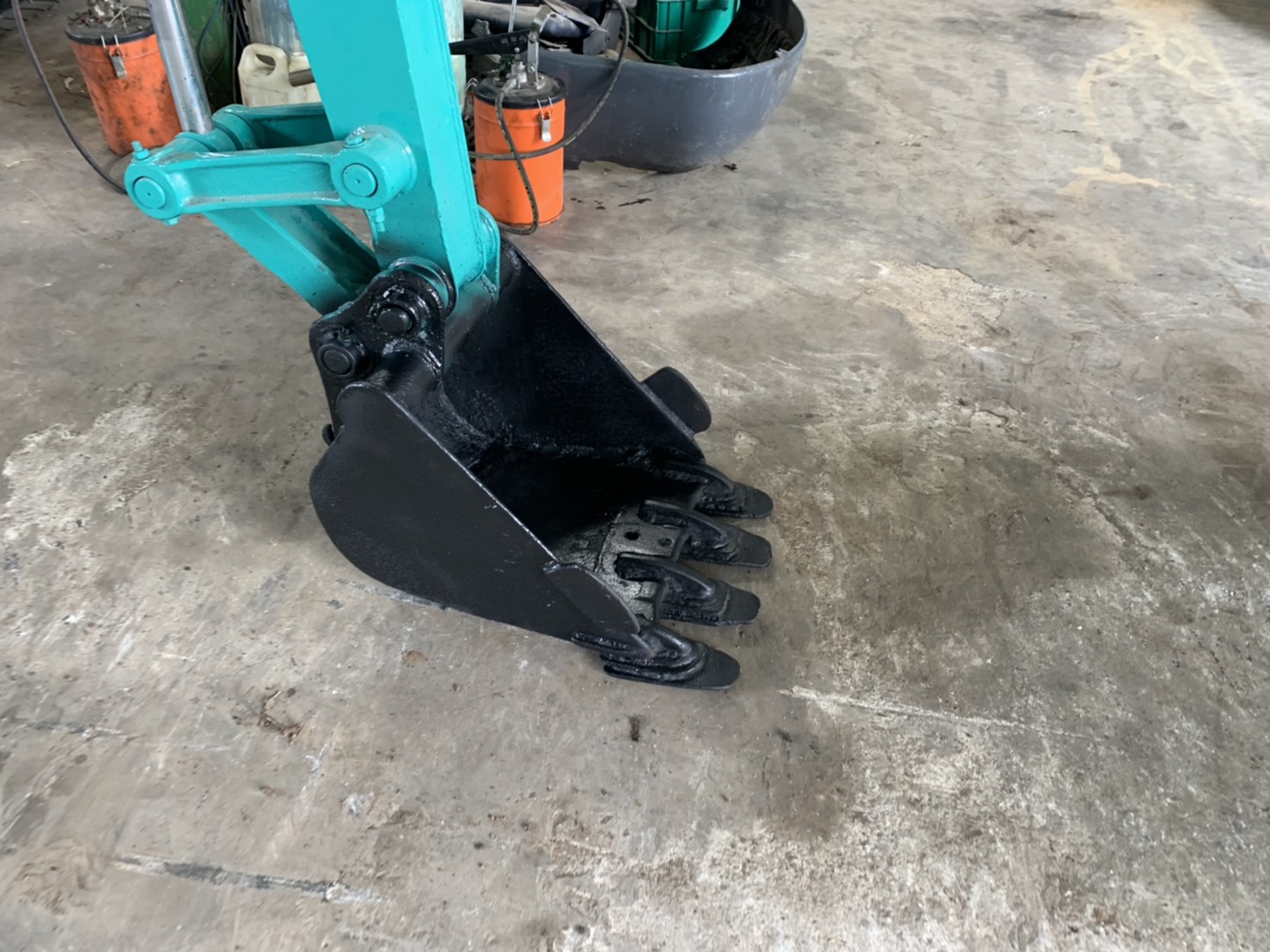 kubota kh11h สภาพดีเก่าญี่ปุ่น มีใบอินวอยไม่เคยใช้ในไทย kubota kh11h สภาพดีเก่าญี่ปุ่น มีใบอินวอยไม่เคยใช้ในไทย