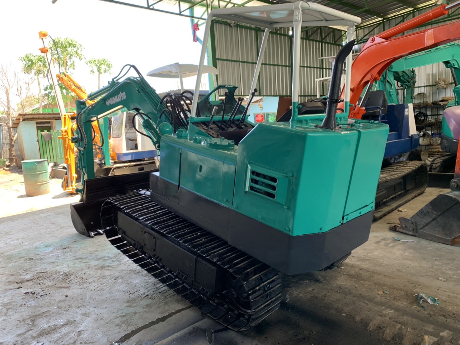 komatsu pc20 สภาพดีเก่าญี่ปุ่น มีใบอินวอยไม่เคยใช้ในไทย